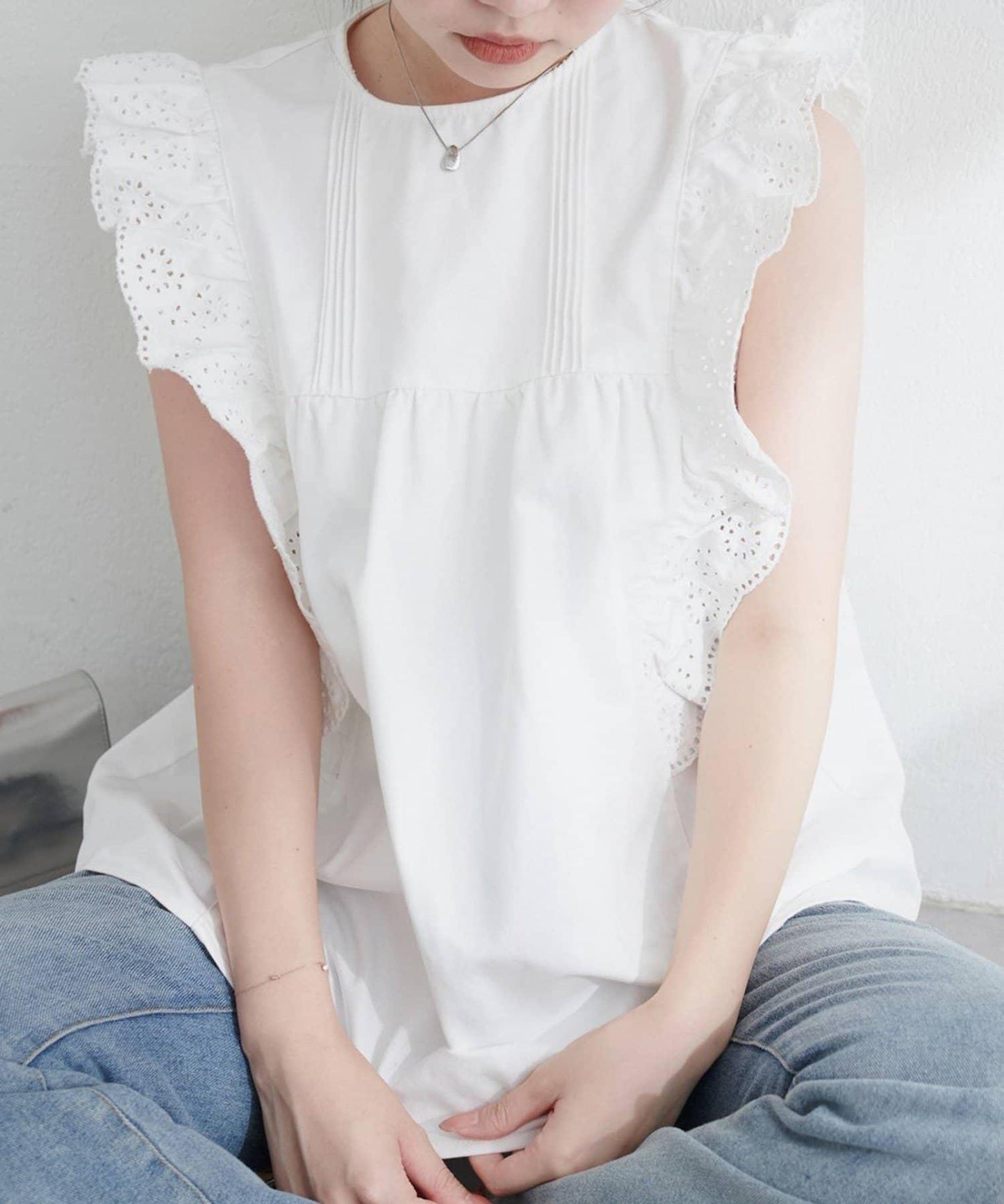 【natural couture】牛仔刺繡荷葉邊襯衫