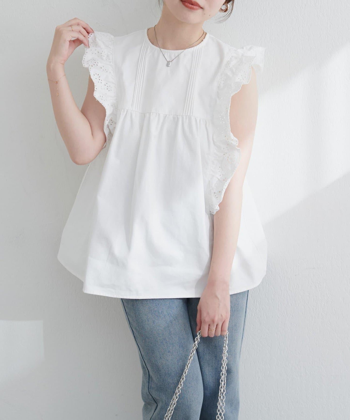 【natural couture】牛仔刺繡荷葉邊襯衫