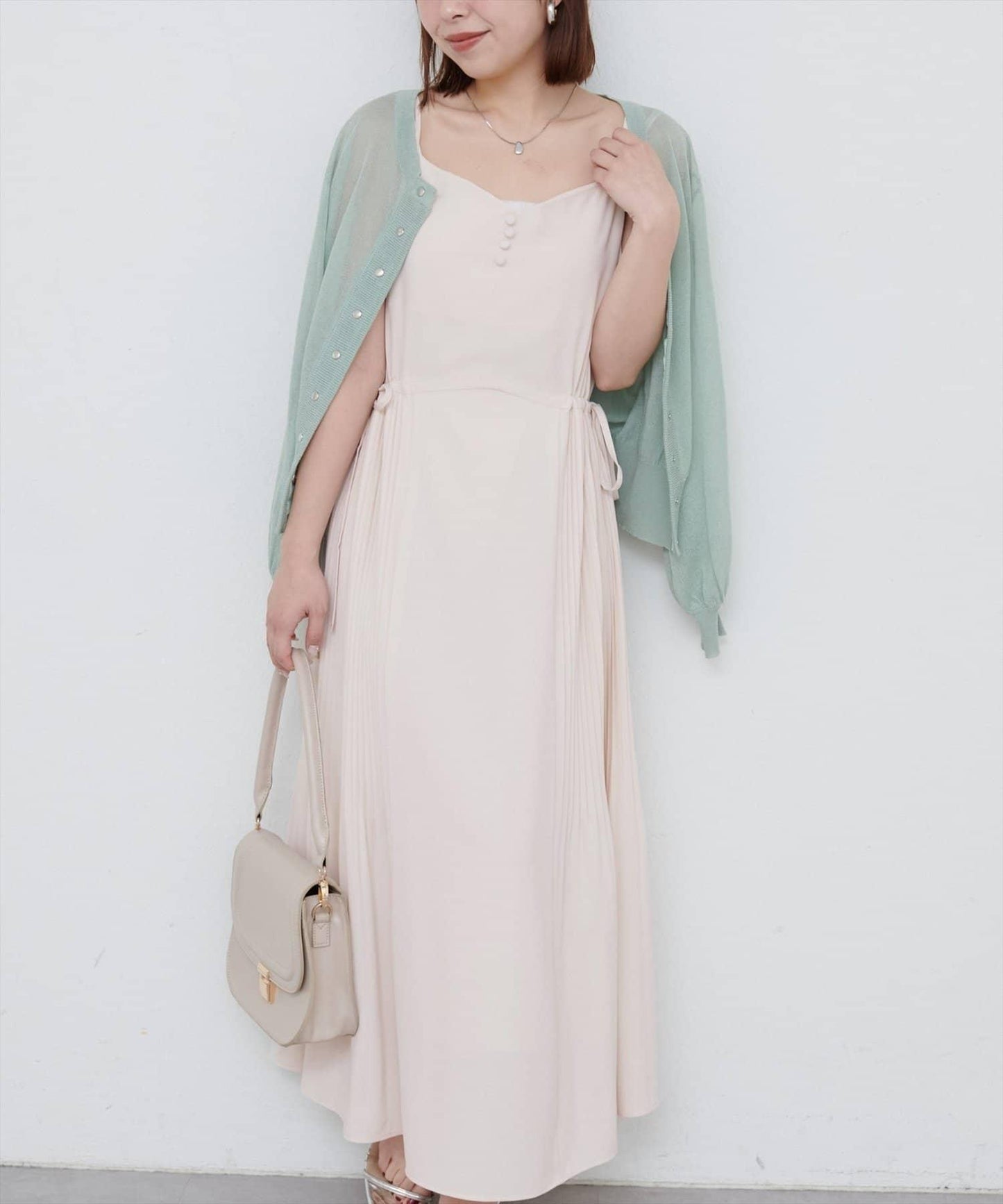 【 natural couture】兩側百褶吊帶連衣裙
