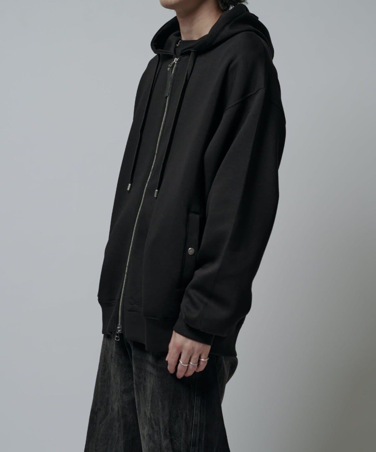 絲滑針織拉鍊連帽衫