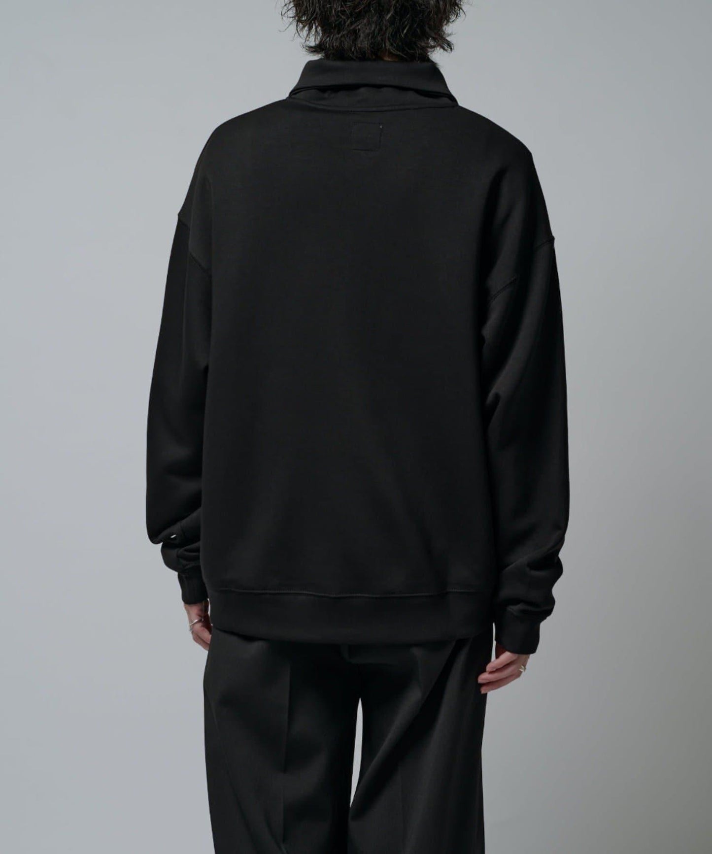 絲滑面料半拉鍊上衣