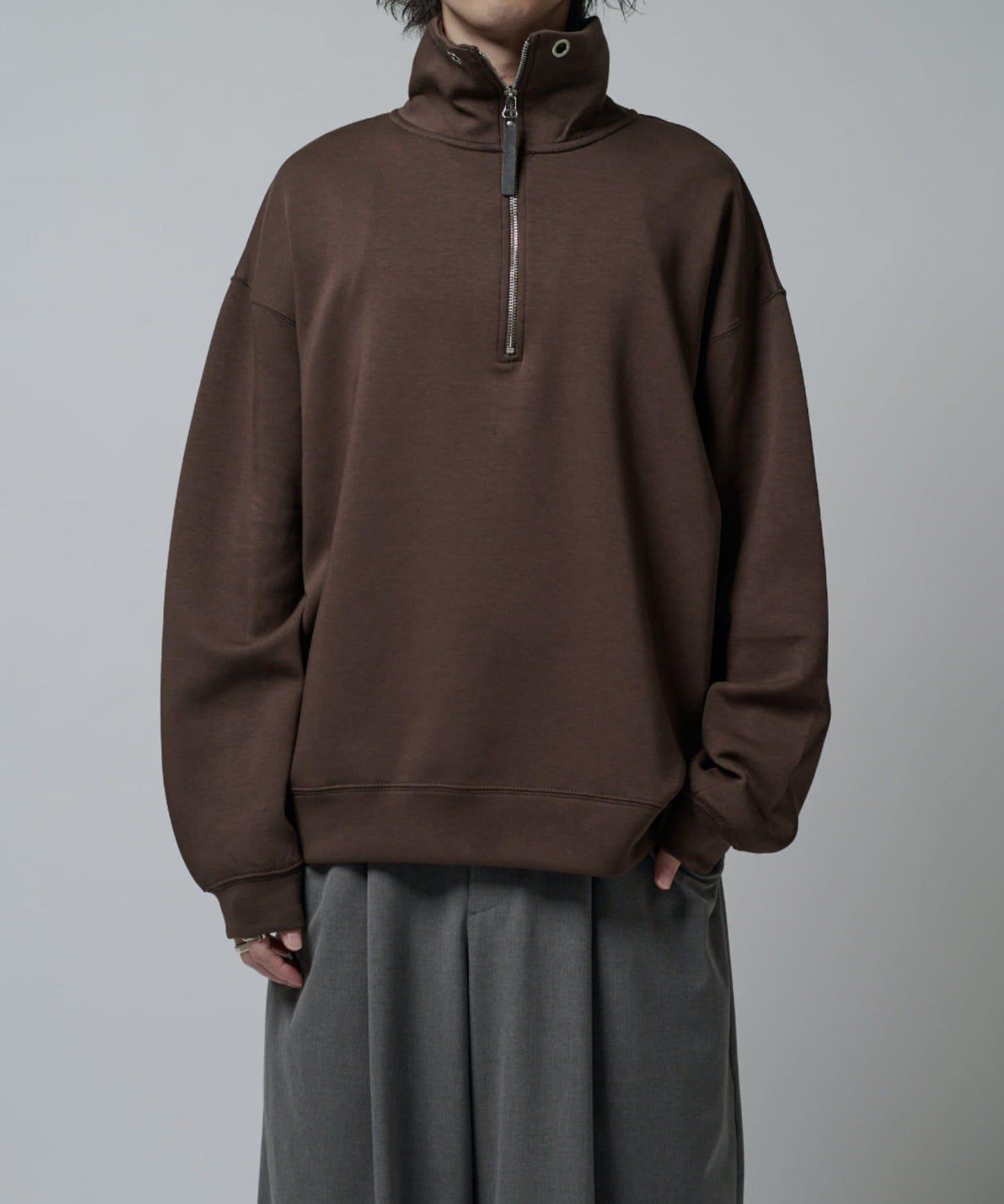 絲滑面料半拉鍊上衣