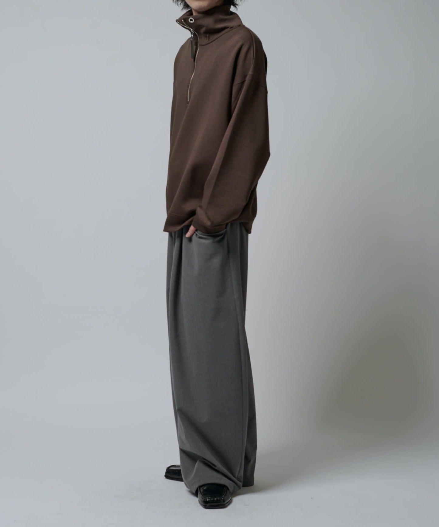 絲滑面料半拉鍊上衣