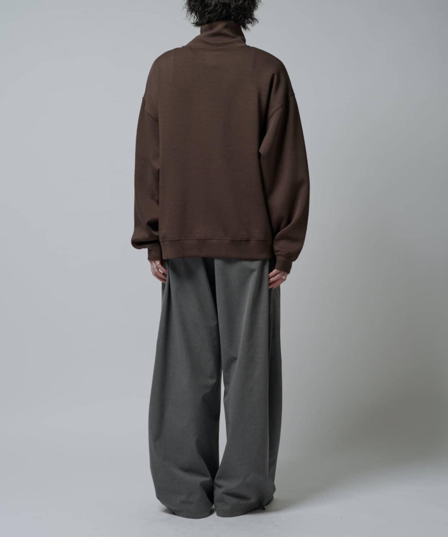 絲滑面料半拉鍊上衣