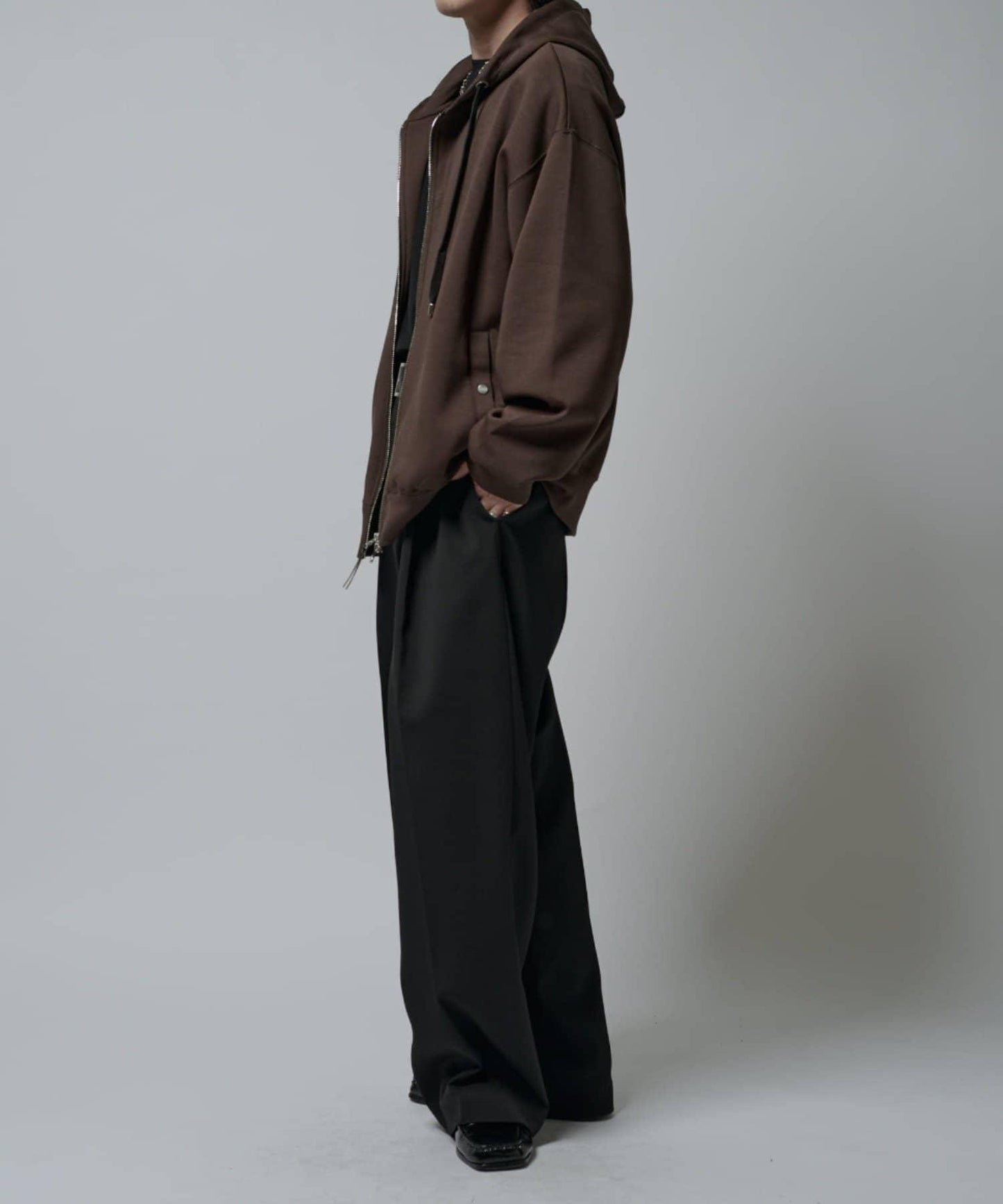 絲滑針織拉鍊連帽衫