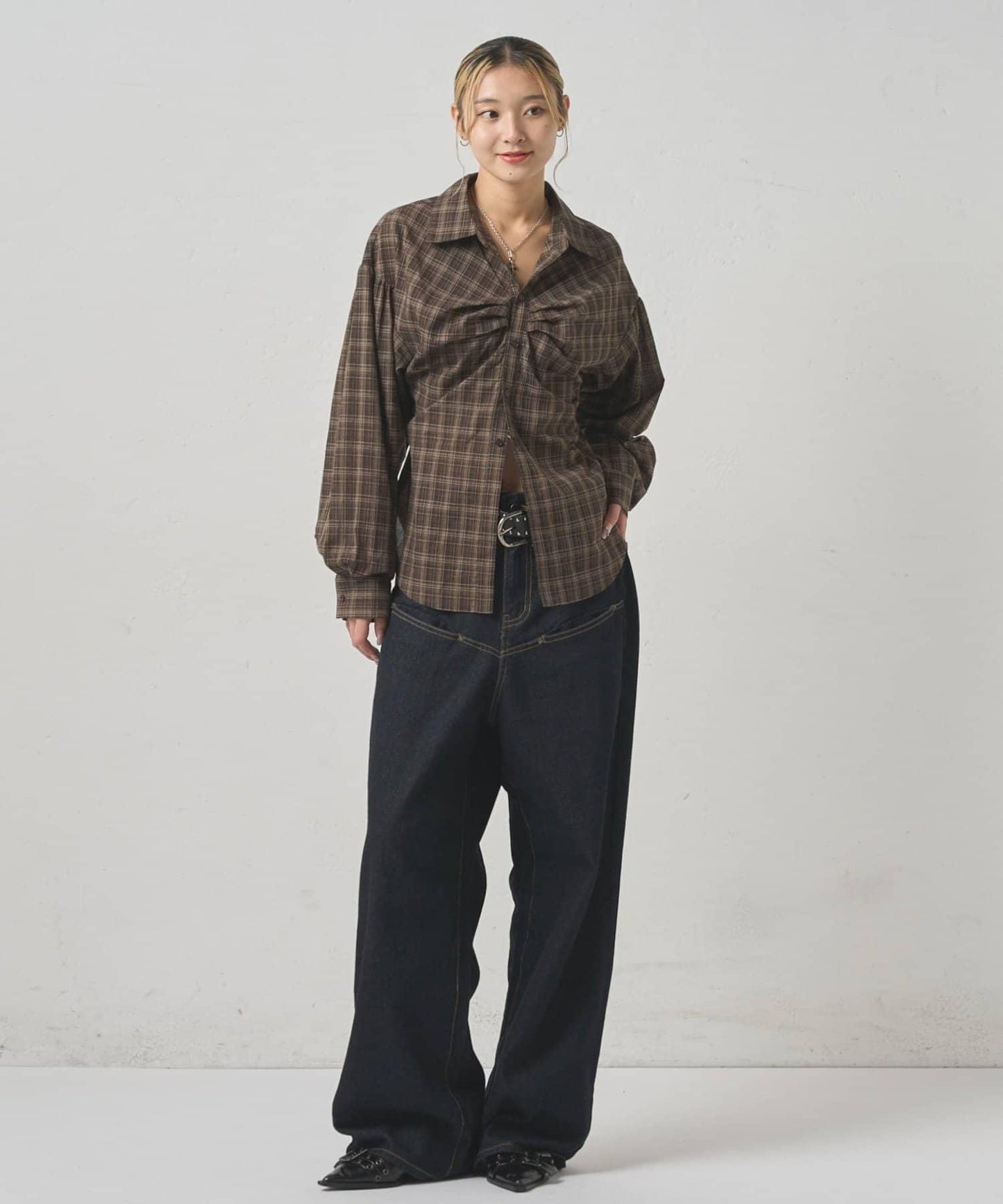 【WHO'S WHO gallery】泡泡袖褶皺襯衫