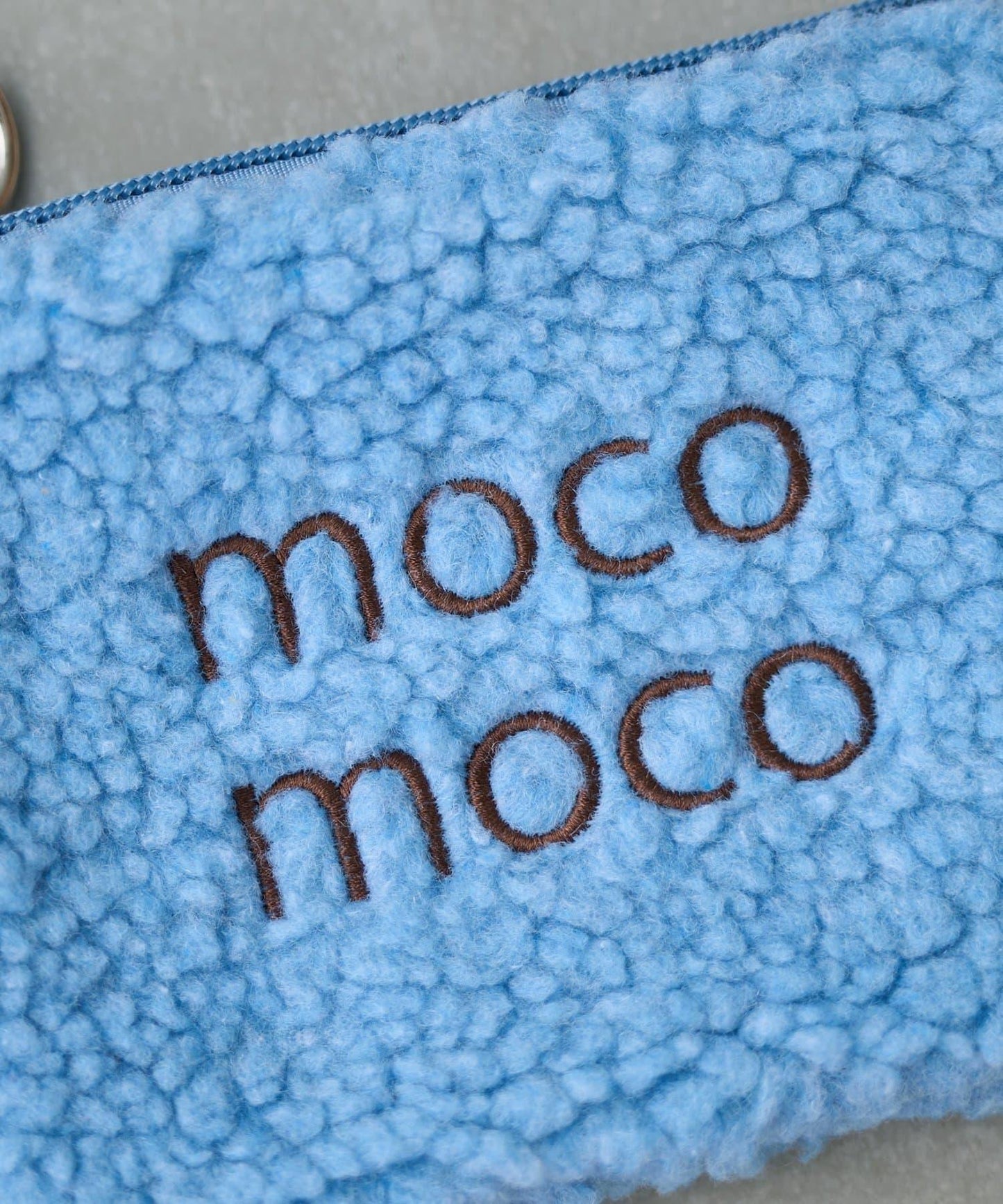 MOCOMOCO羊羔絨收納包