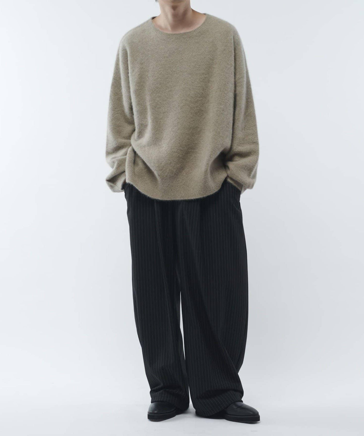 羊毛輕薄針織套頭衫