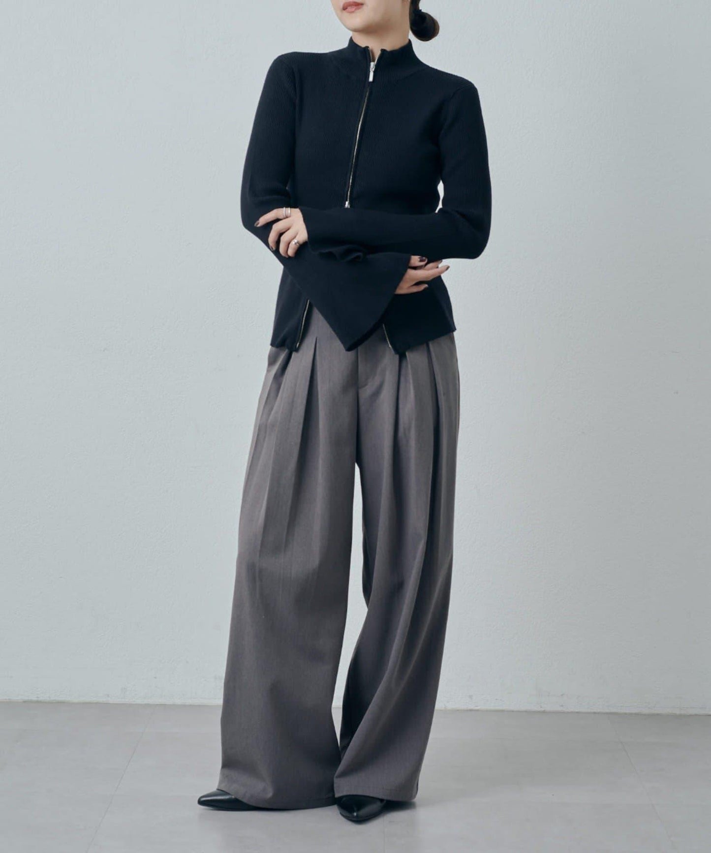 前褶設計休閒長褲