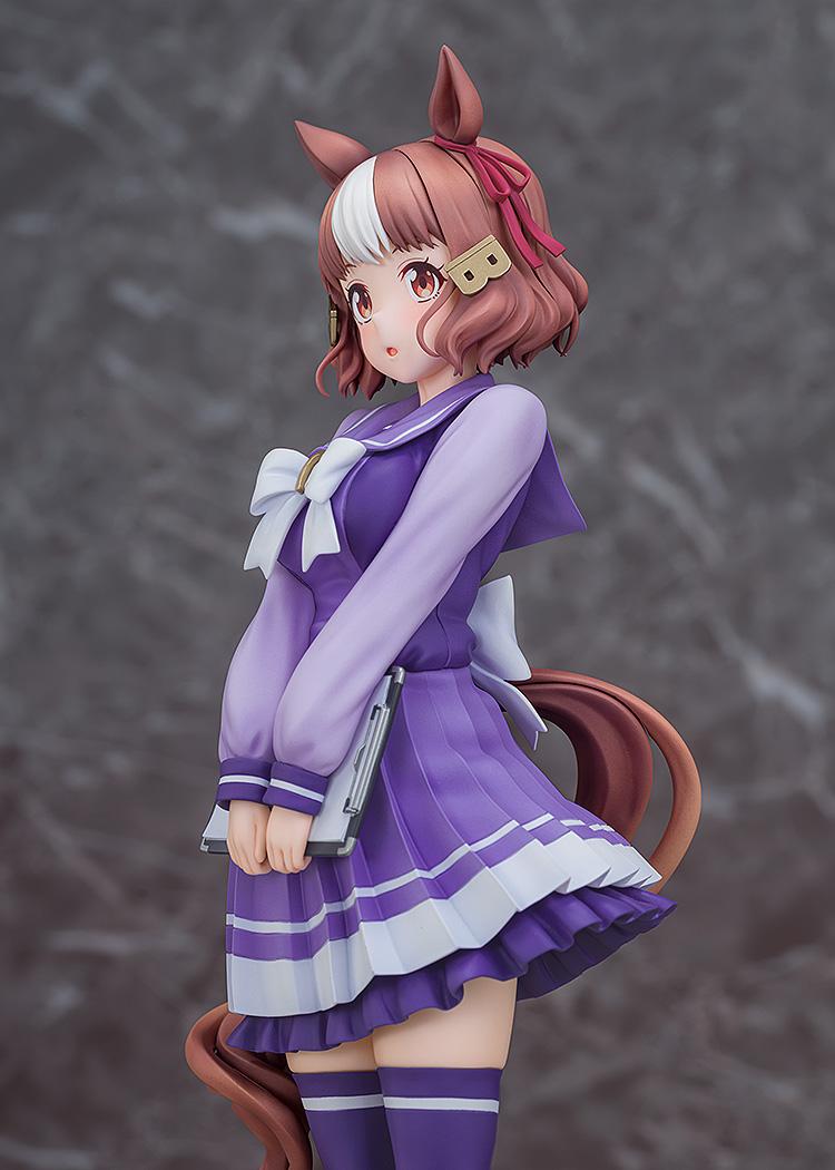 賽馬娘 灰姑娘灰色_貝爾諾萊特
