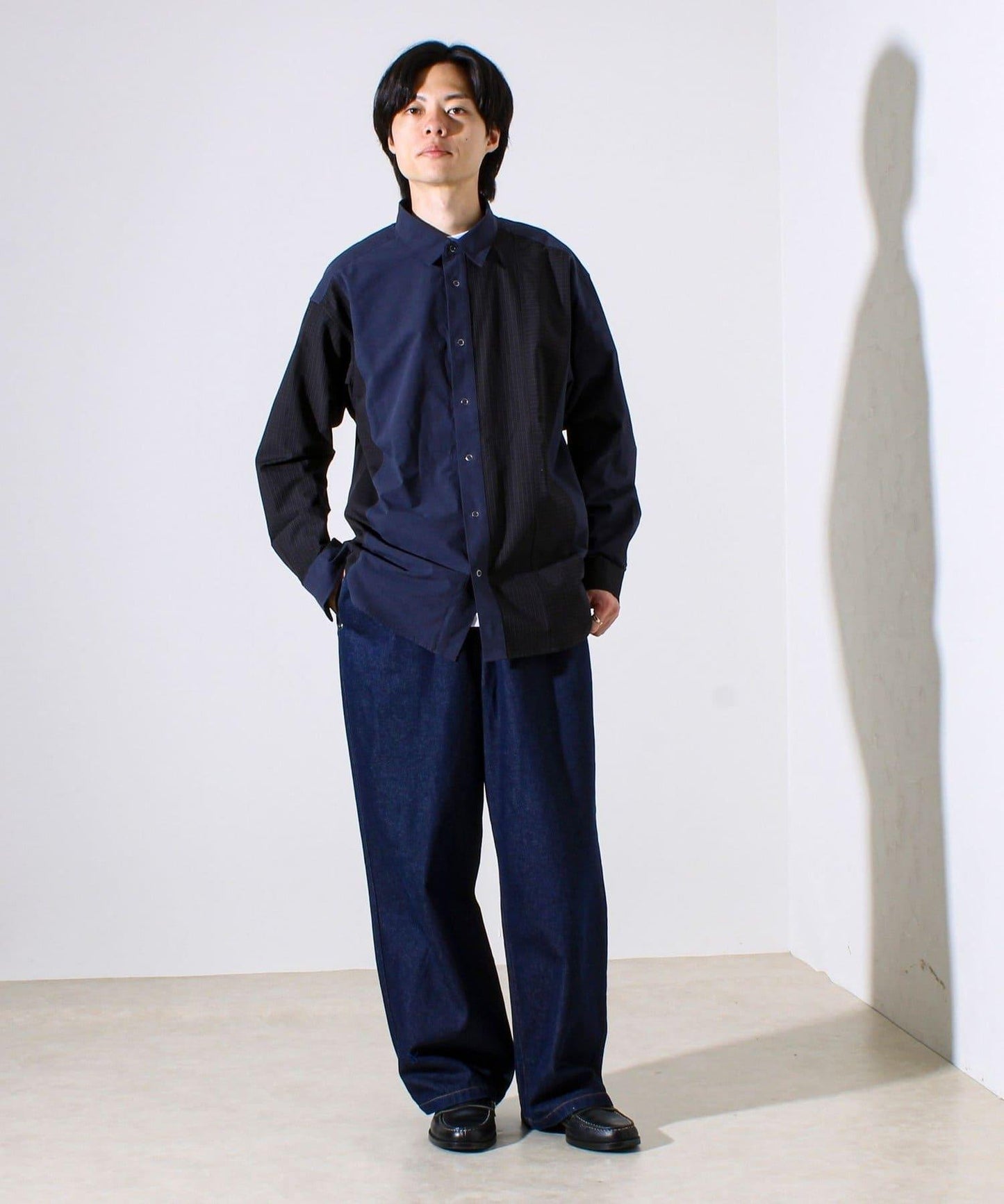 【純色×圖案趣味設計】時尚拼接長袖襯衫