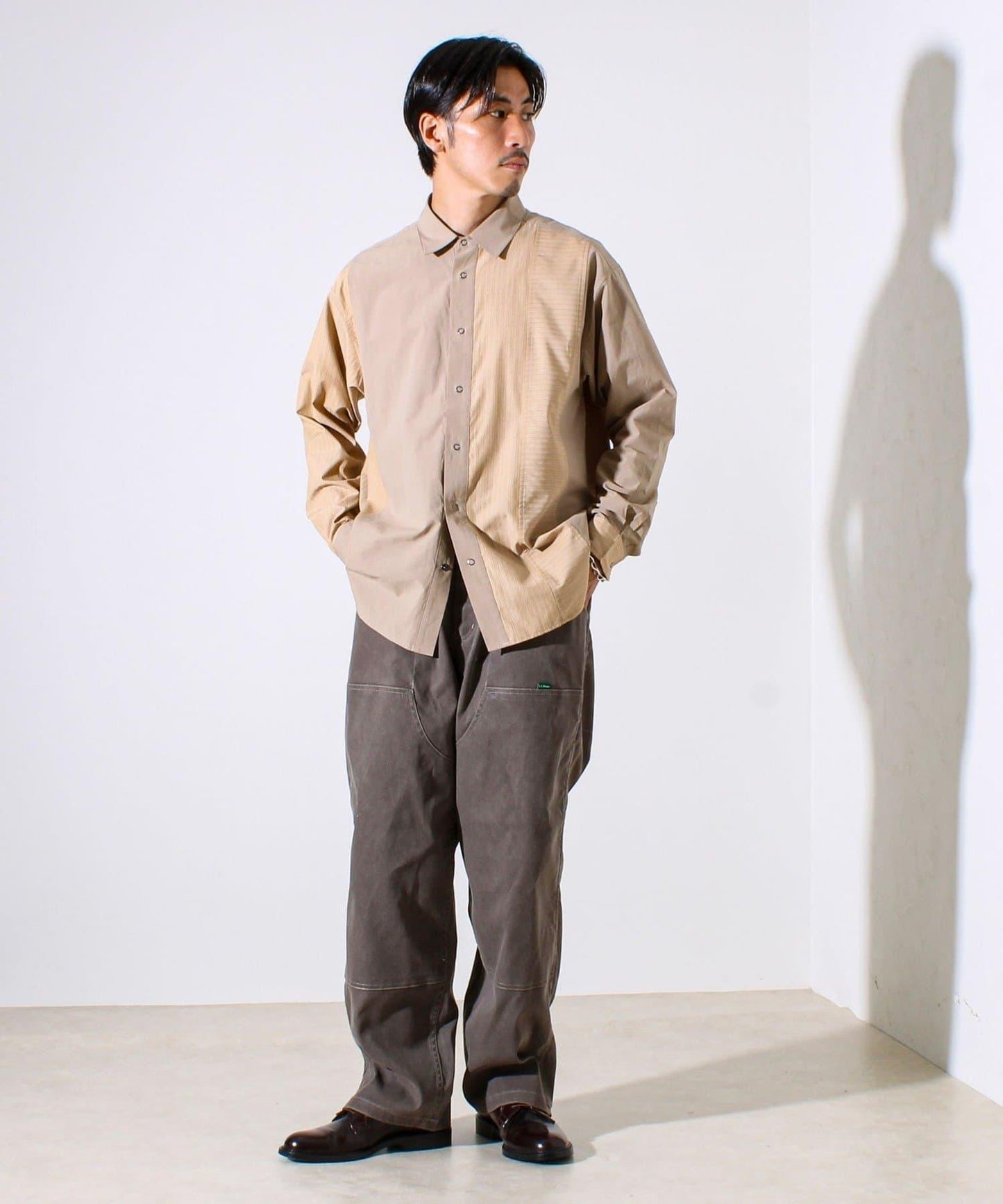 【純色×圖案趣味設計】時尚拼接長袖襯衫