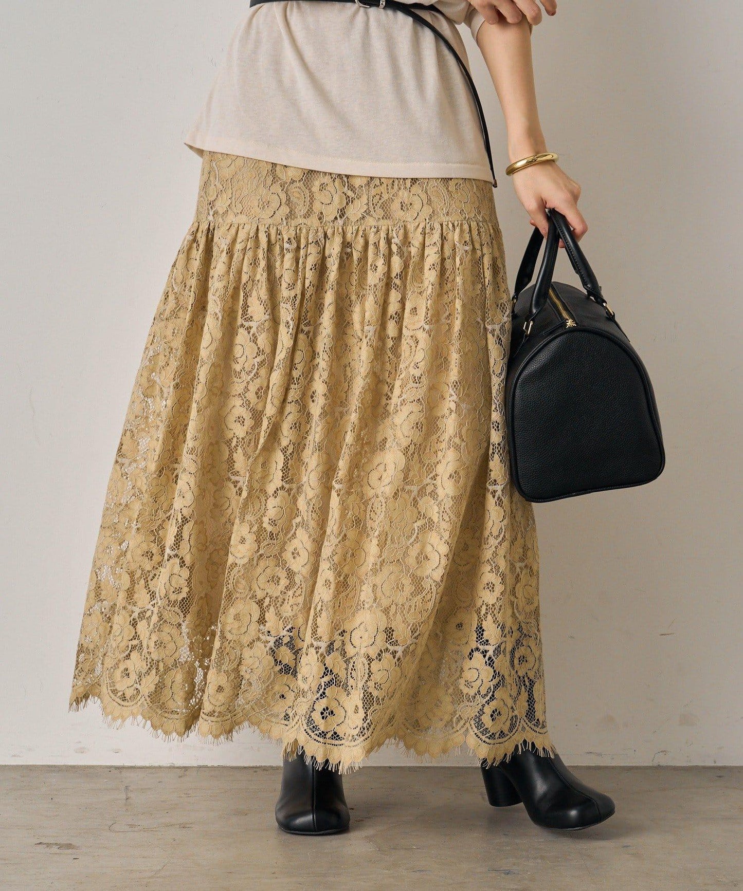 【Loungedress】復古風蕾絲半身裙