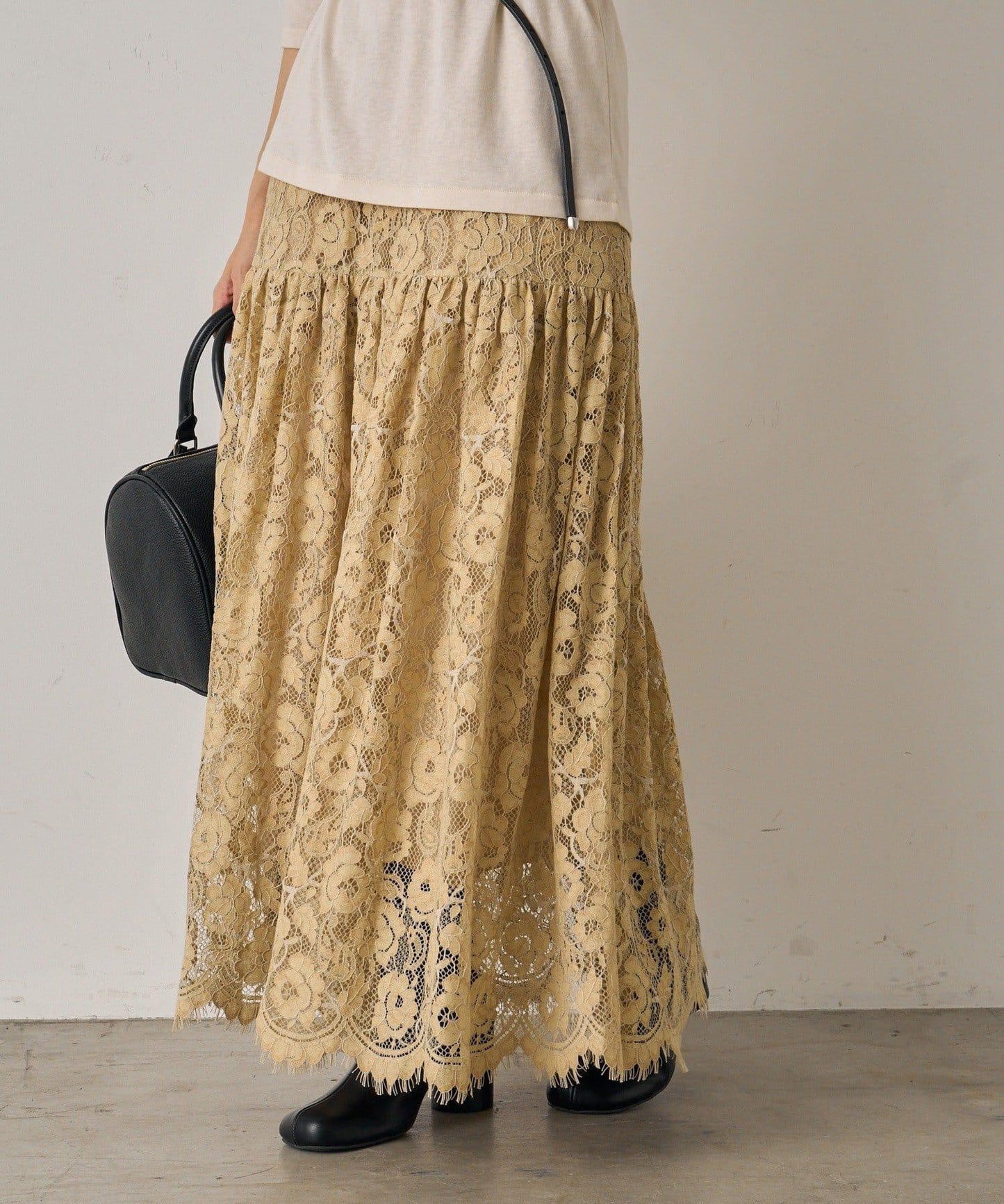 【Loungedress】復古風蕾絲半身裙