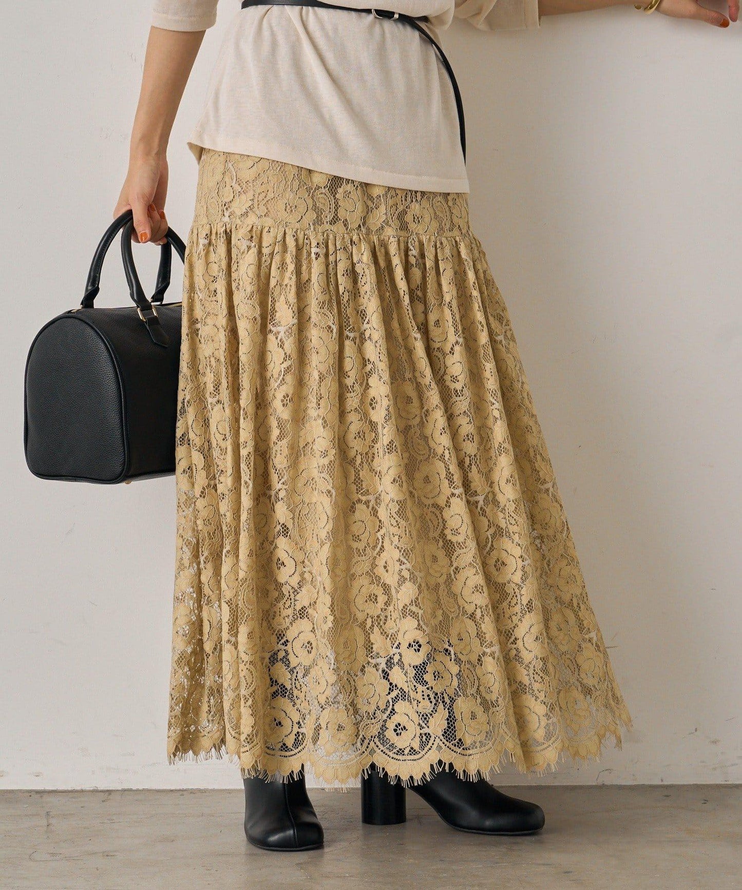 【Loungedress】復古風蕾絲半身裙