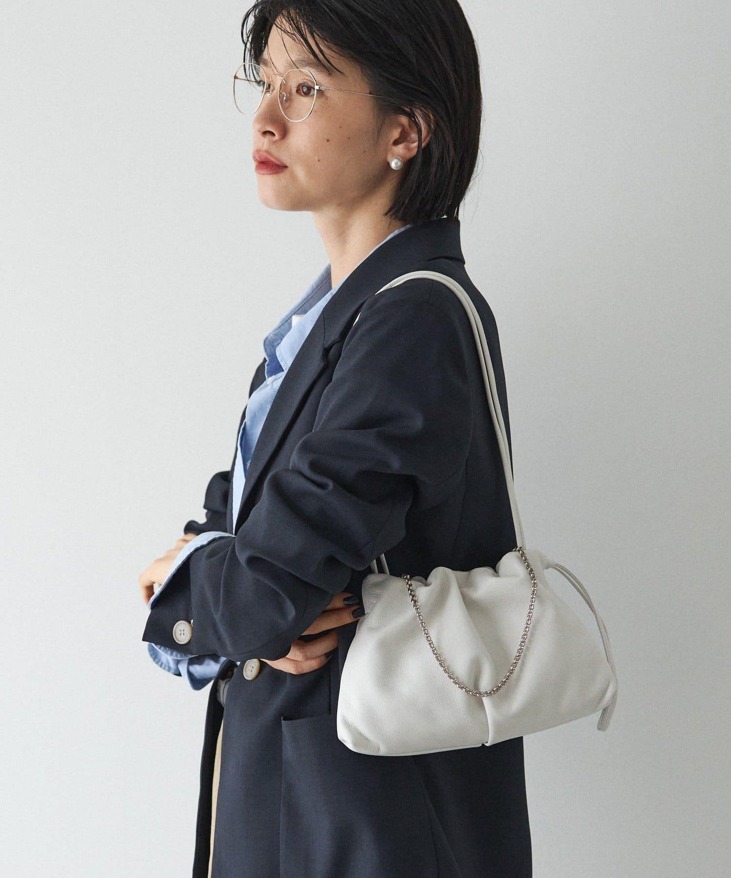 皮革束口迷你單肩包