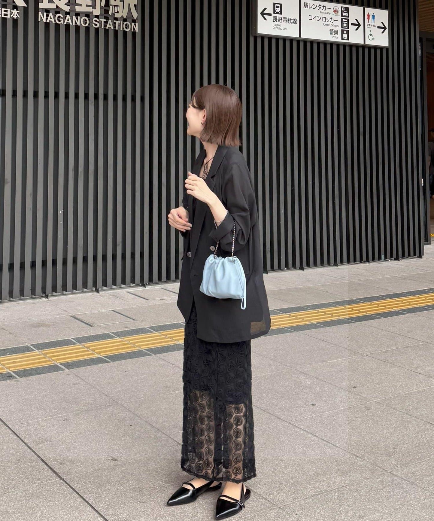皮革束口迷你單肩包