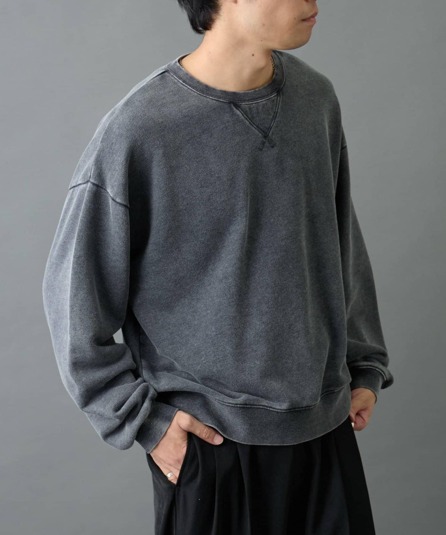 磨砂工藝圓領衛衣