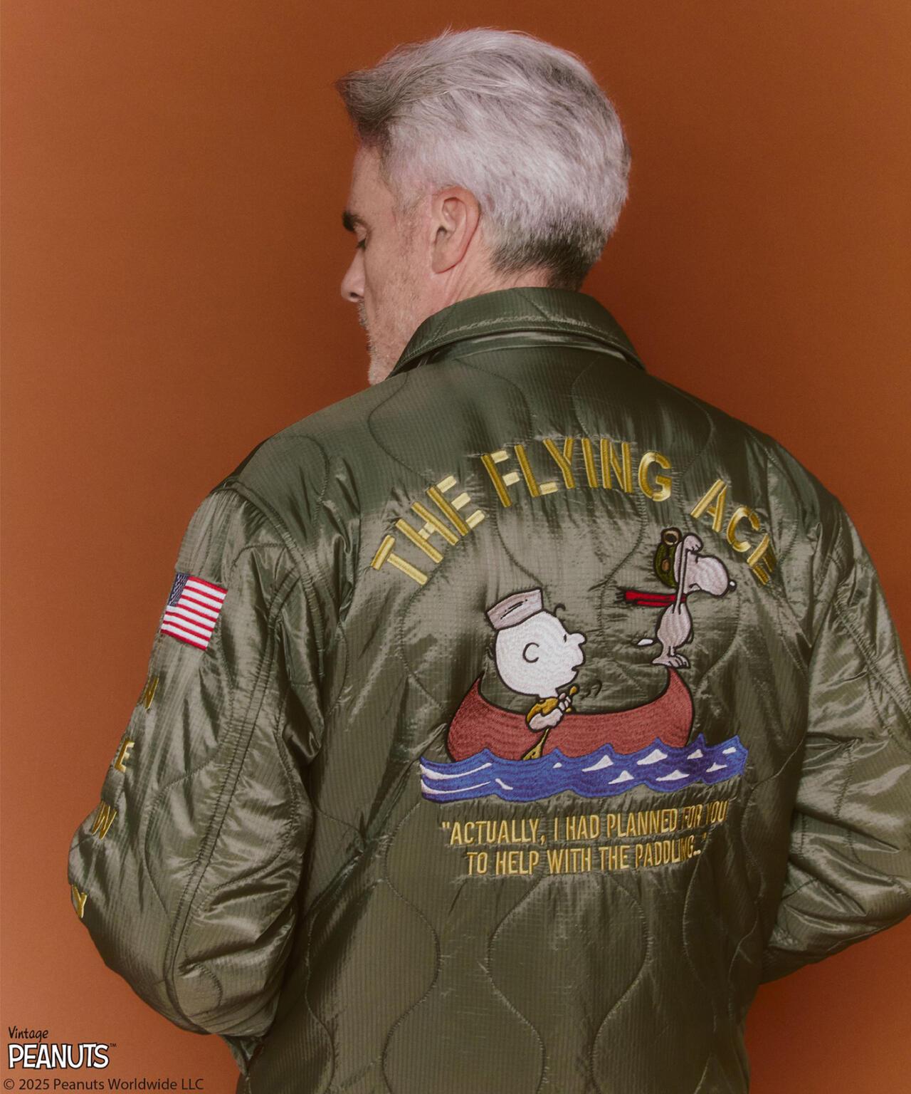 《AVIREX × 《PEANUTS》絎縫夾克 “FLYING ACE”