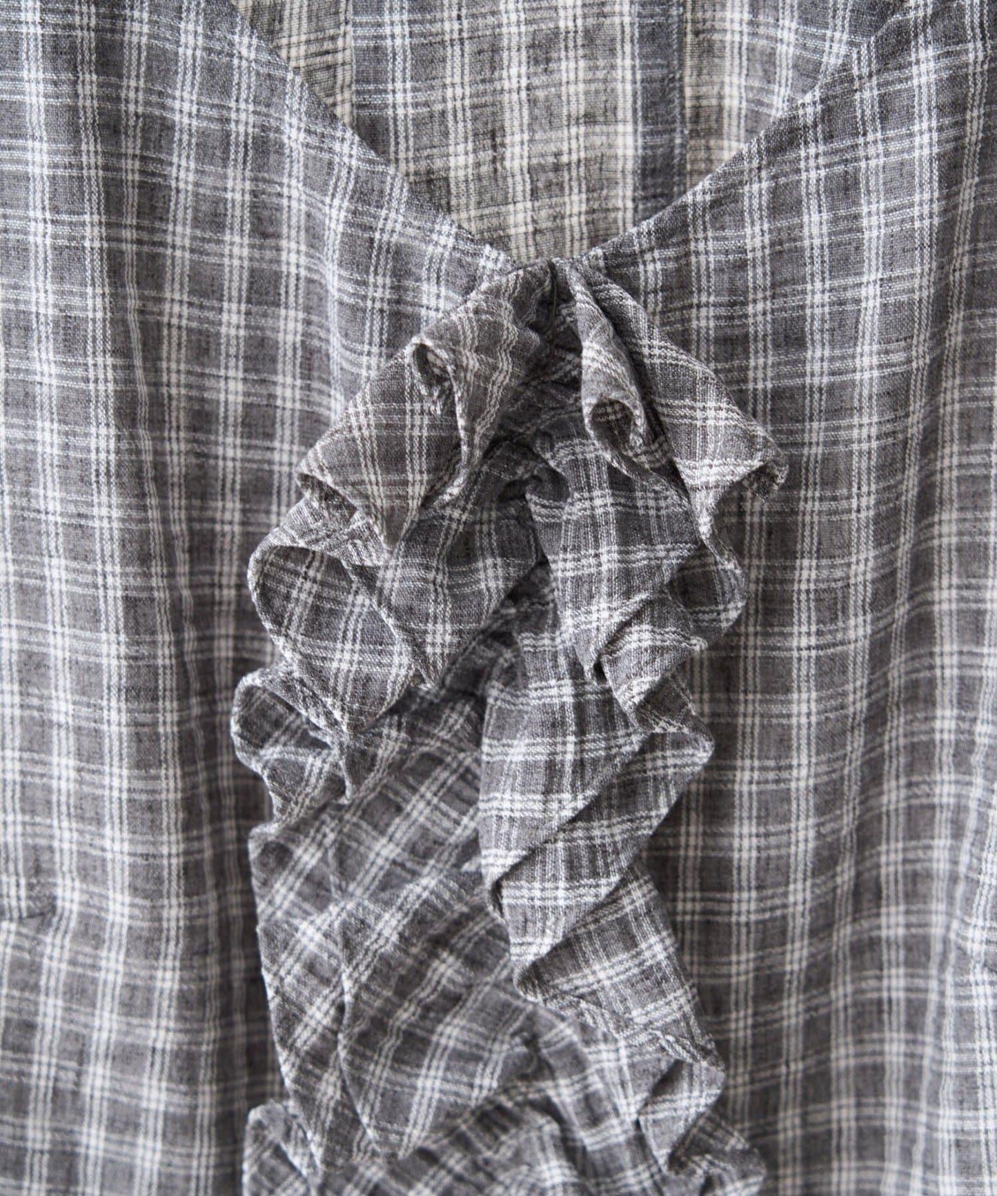 【natural couture】前飾荷葉邊襯衫