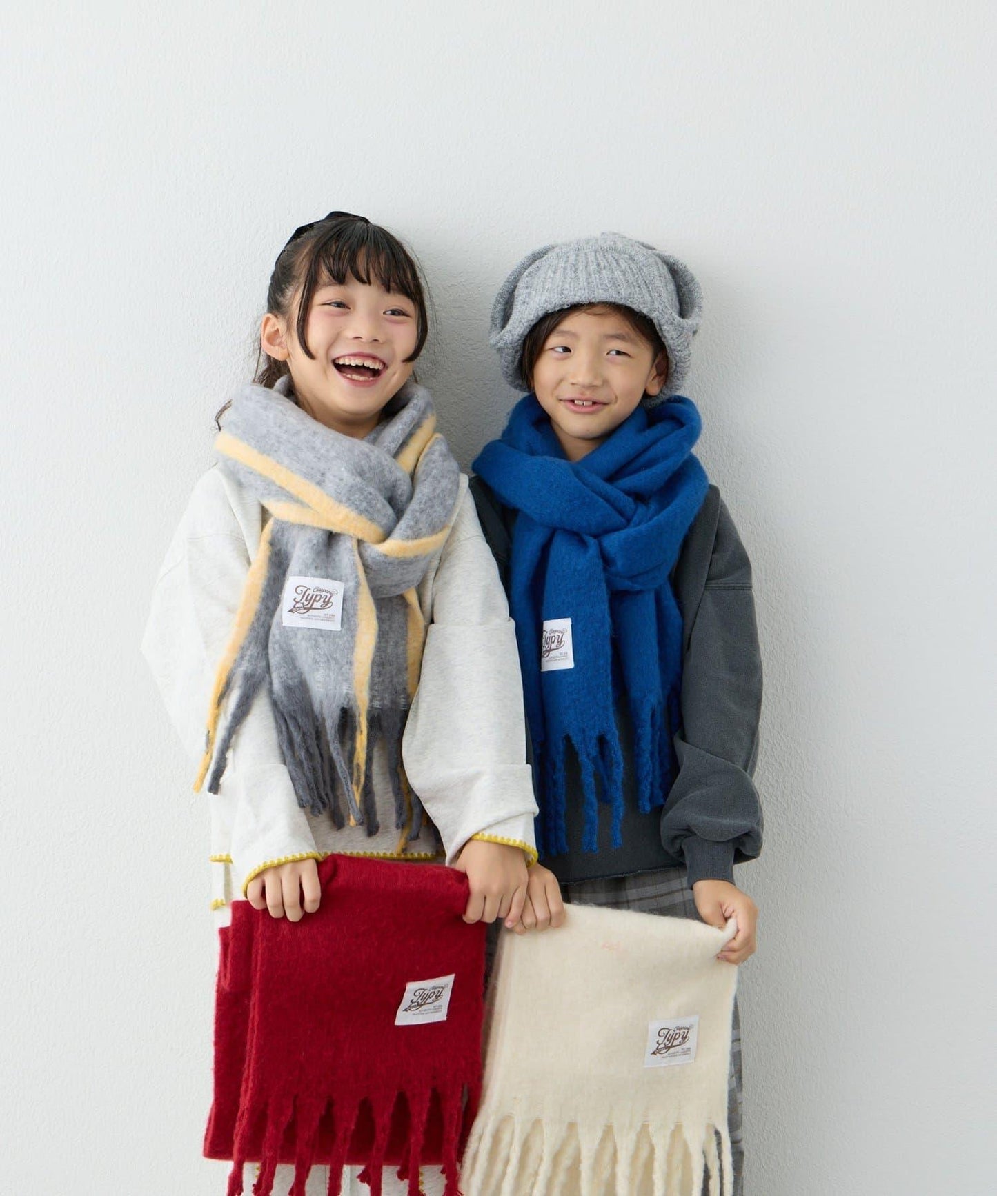 【KIDS】防靜電可水洗寬大流蘇圍巾