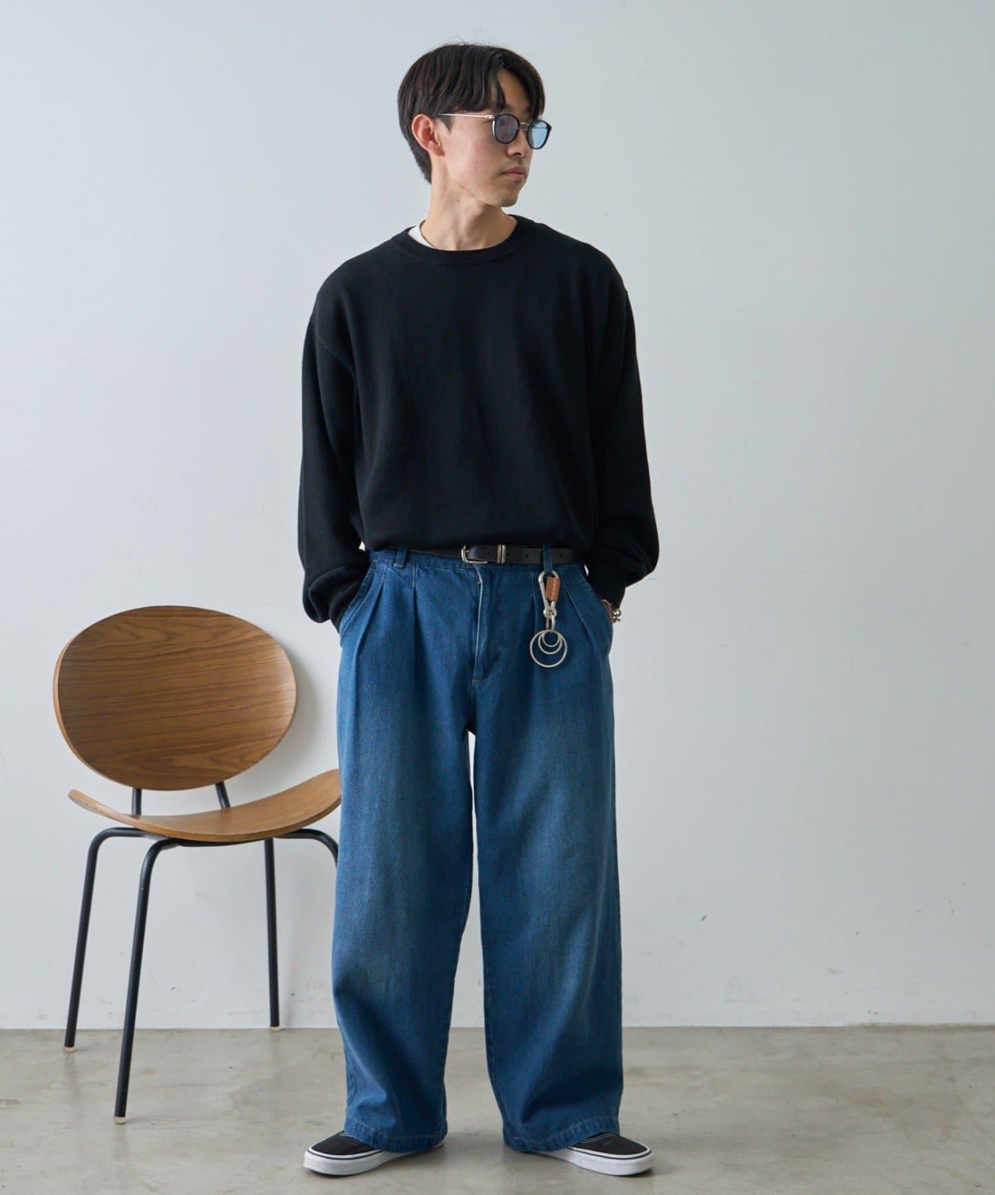 2褶牛仔寬鬆休閒褲