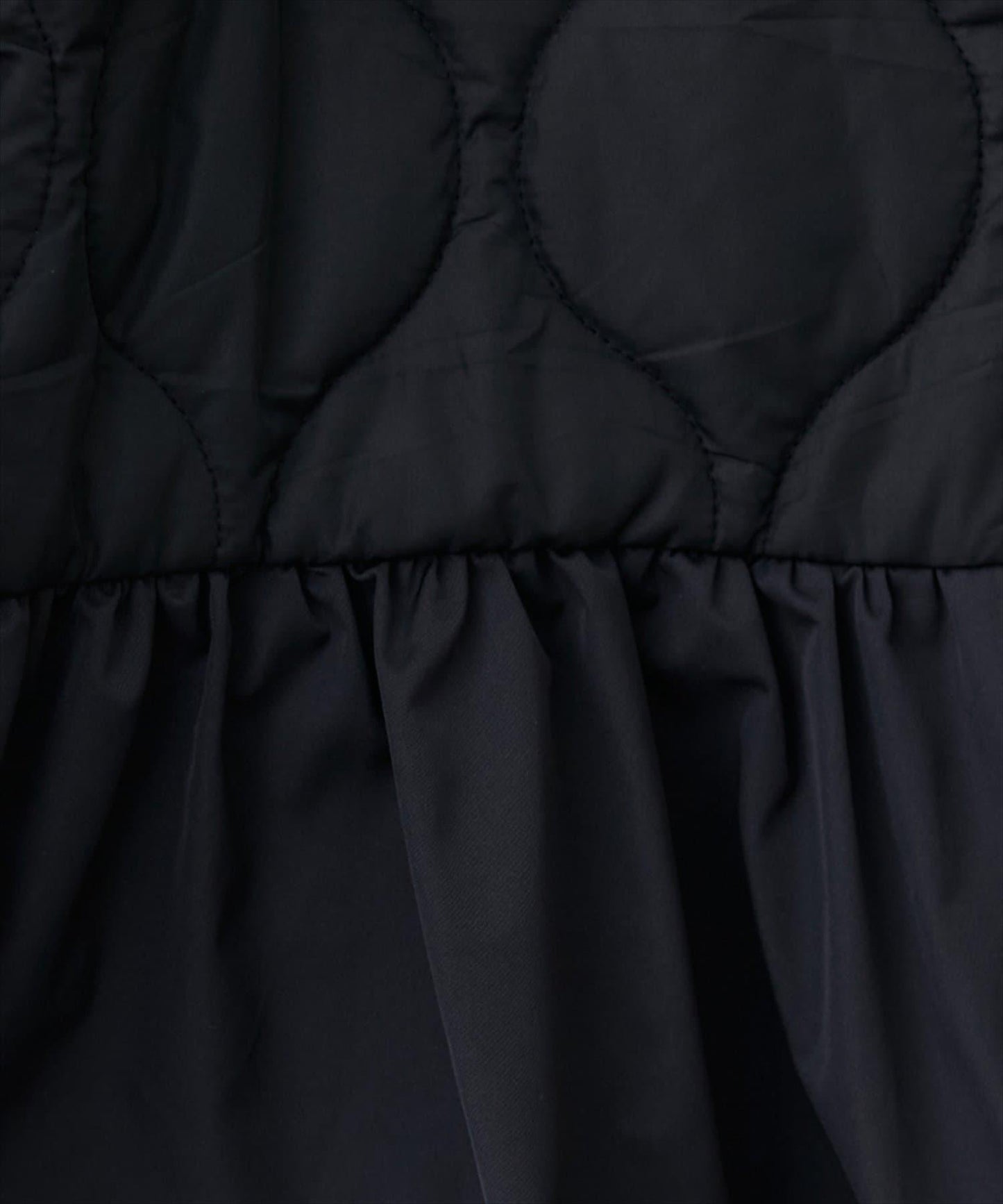 菱格絎縫荷葉邊短外套