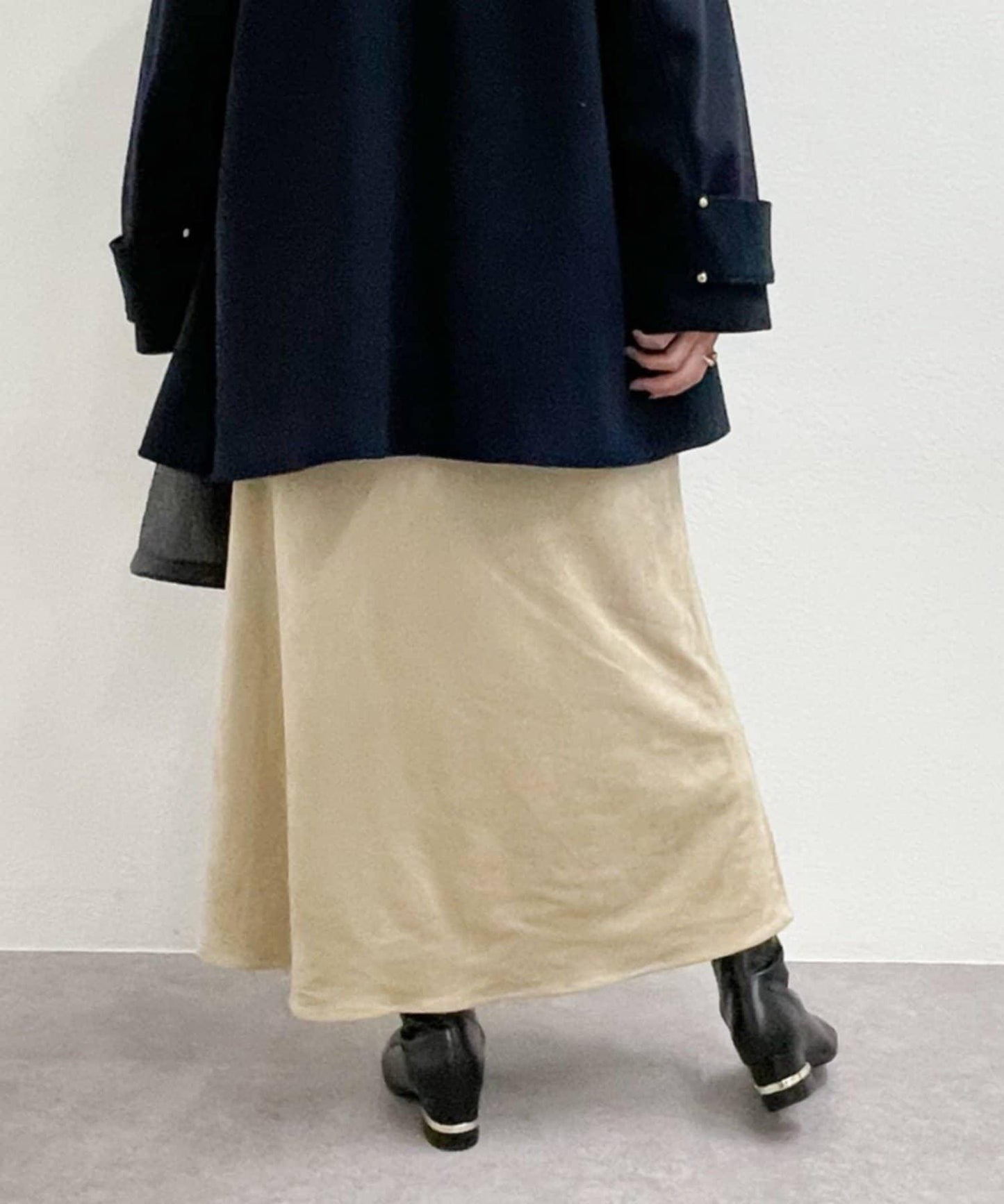 顯瘦美腿彈力麂皮喇叭裙