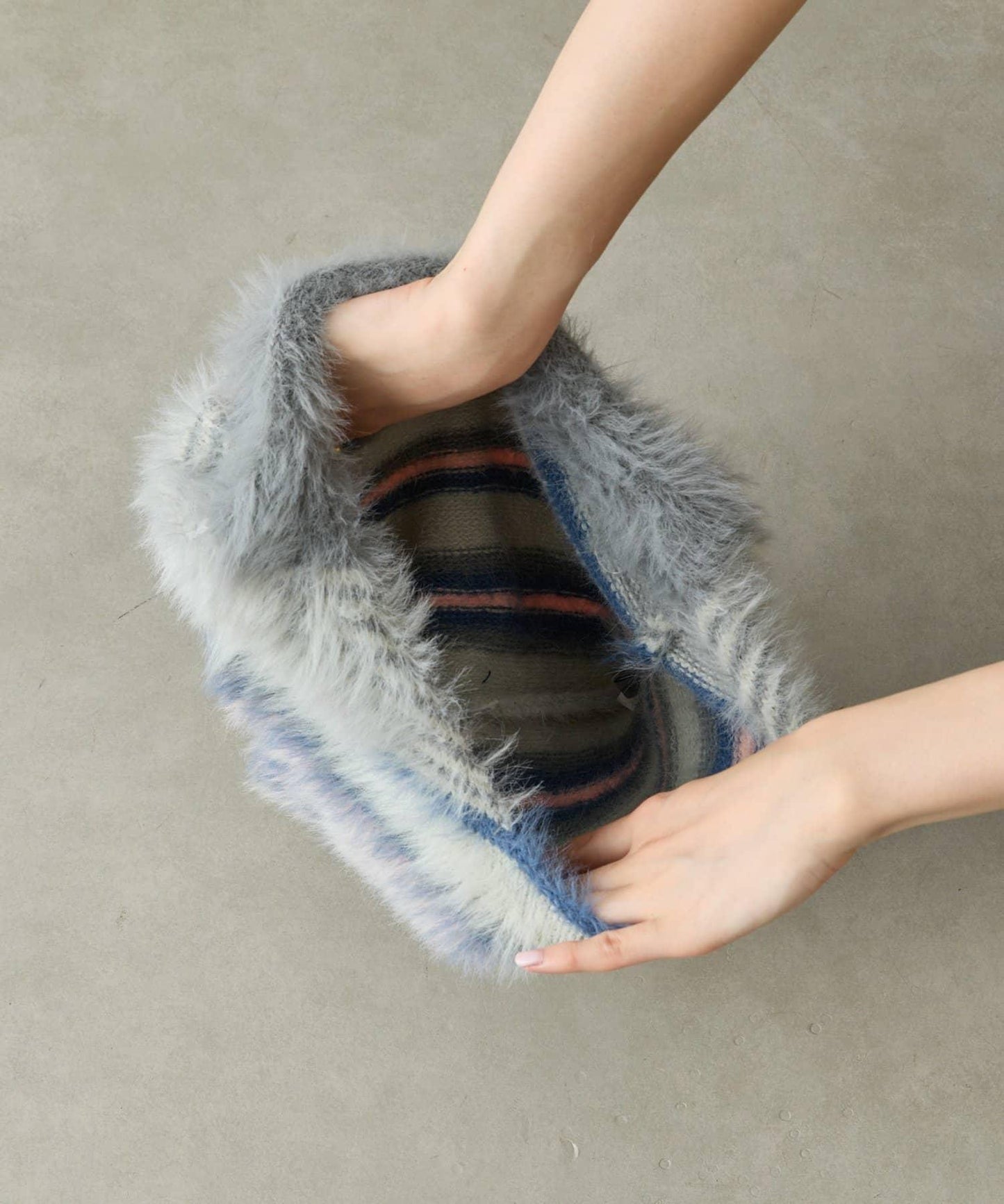 【cache cache カシュカシュ】多色條紋毛絨托特包