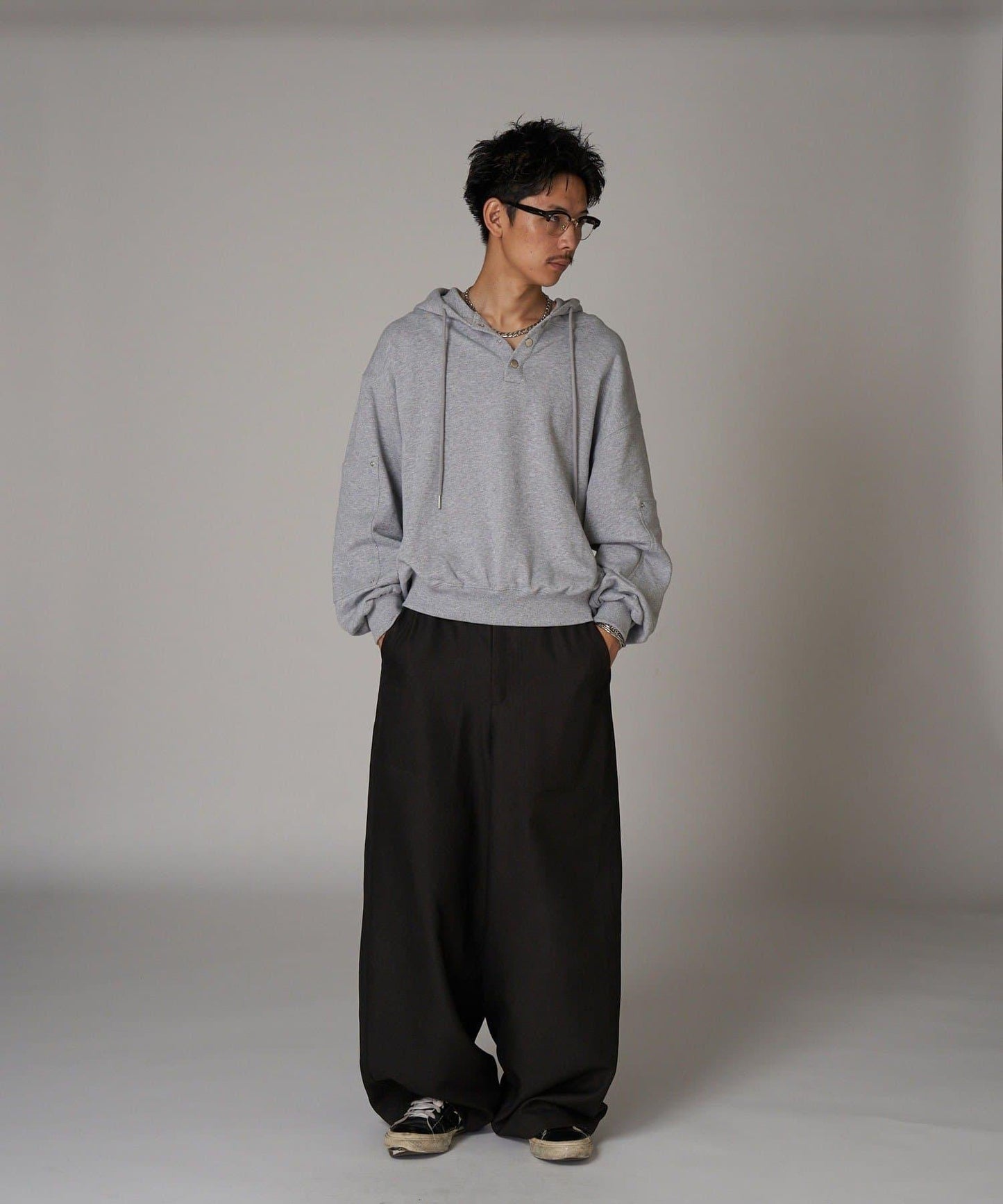【Shota Matsuoka(@shoxtaxx) 企劃】亨利領連帽衛衣