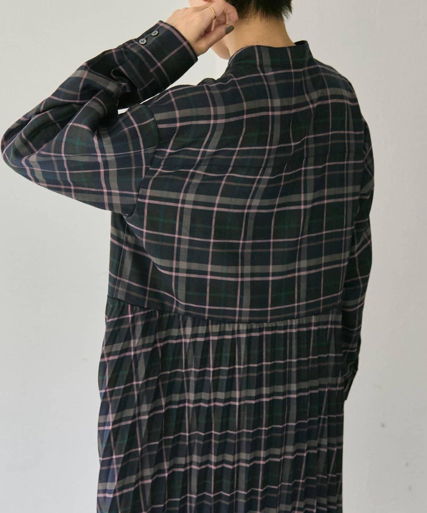 《動畫あり/1枚で決まる》格紋百褶連衣裙【SUM1 STYLE(スミスタイル)】