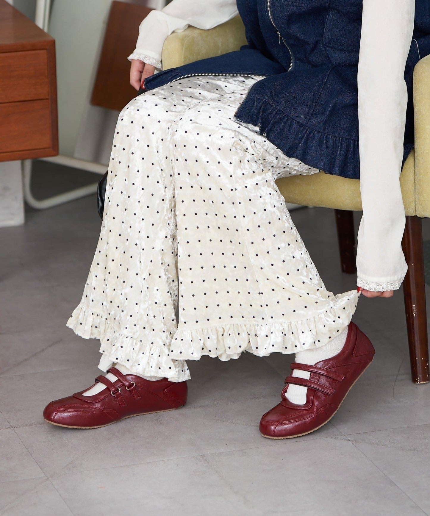 【neutral】2尺碼可選/下襬荷葉邊喇叭褲