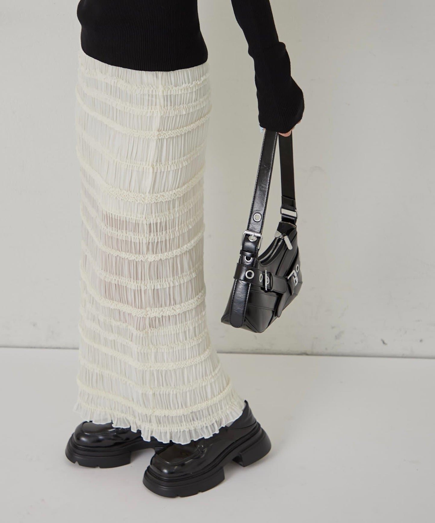 立領荷葉邊修身半身裙