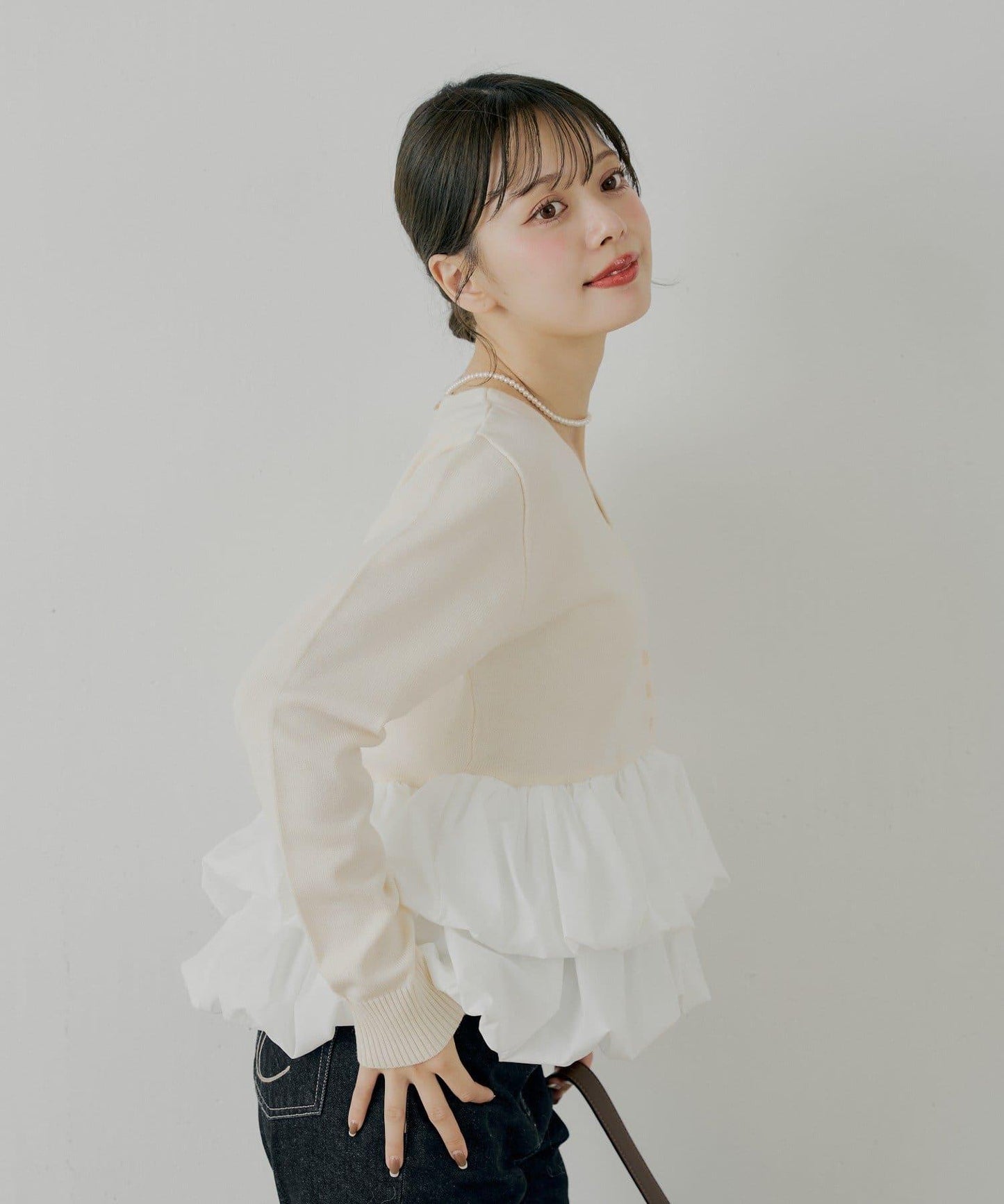 【SALON by Chico】荷葉邊拼接長款上衣