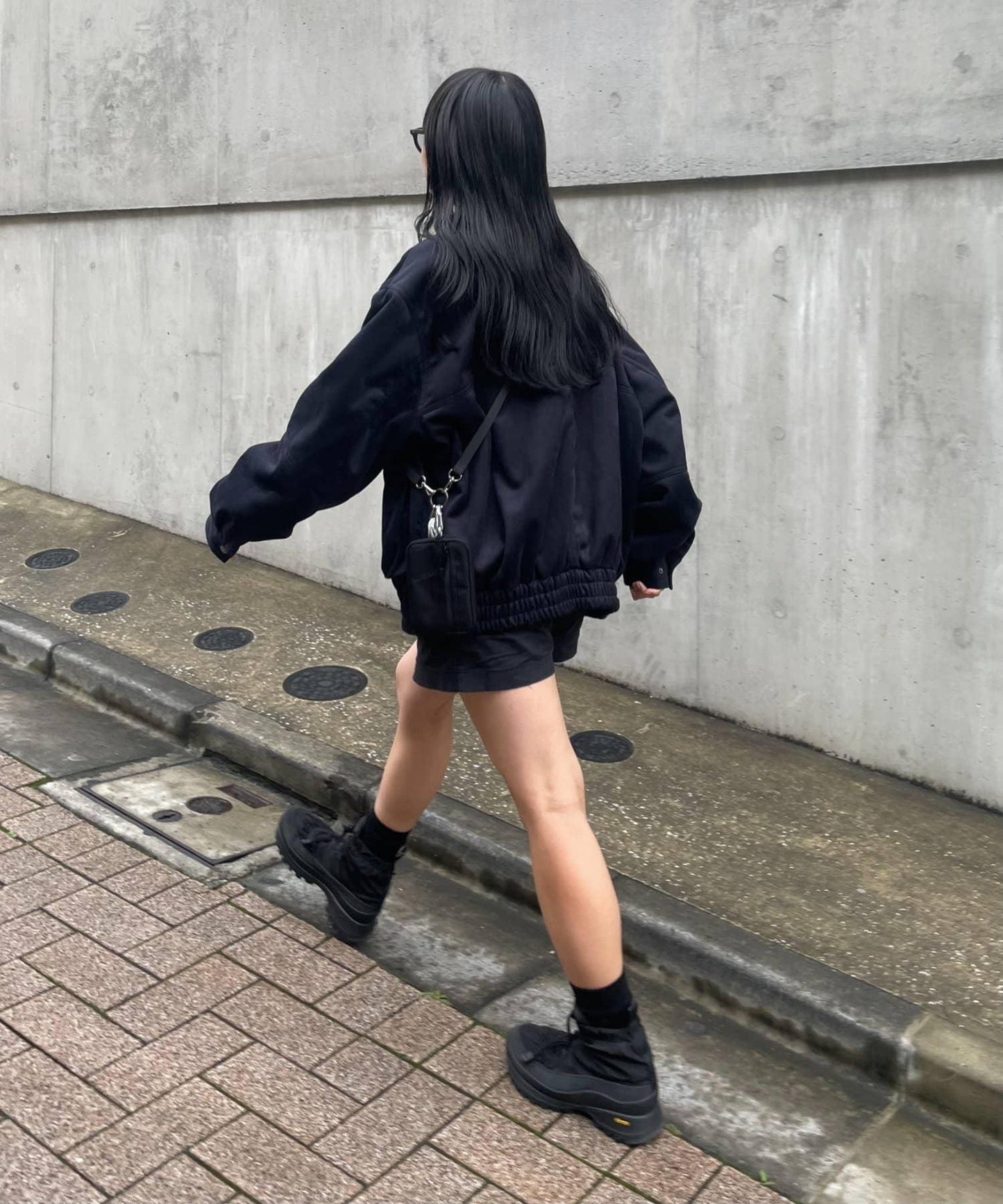 【LEI企畫 / 】防潑水多功能掛繩附收納包