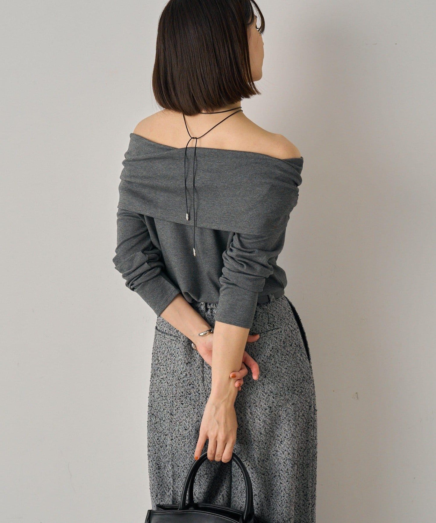 【Loungedress】一字肩褶皺針織衫