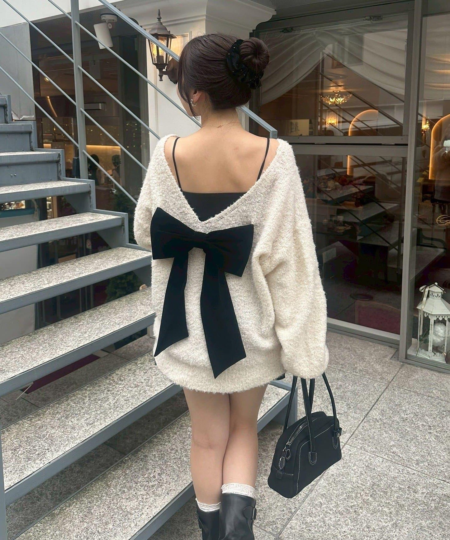 【Ribbon Collection】後背天鵝絨蝴蝶結針織衫