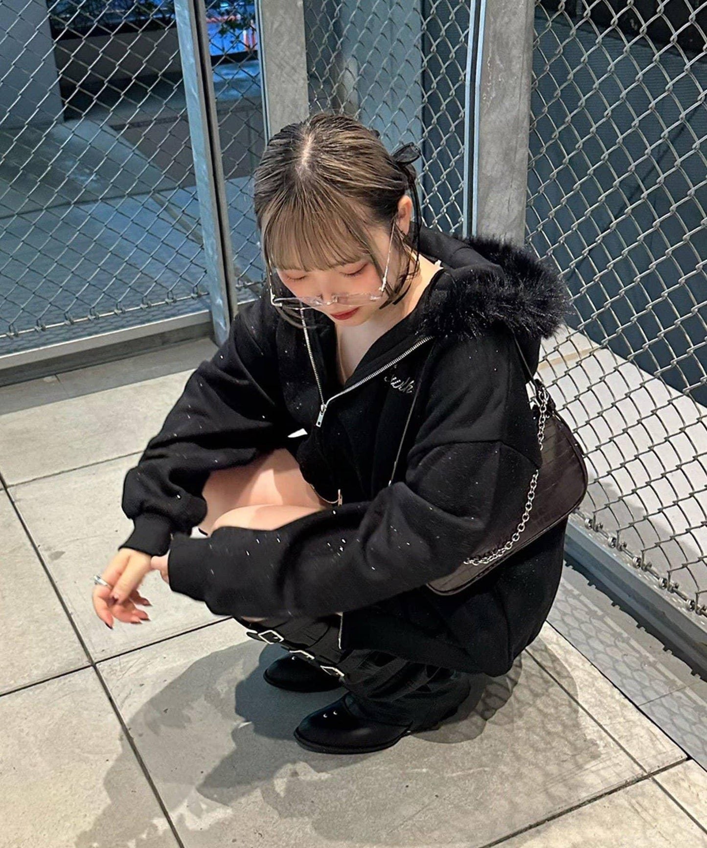 亮片閃耀毛絨連帽衫