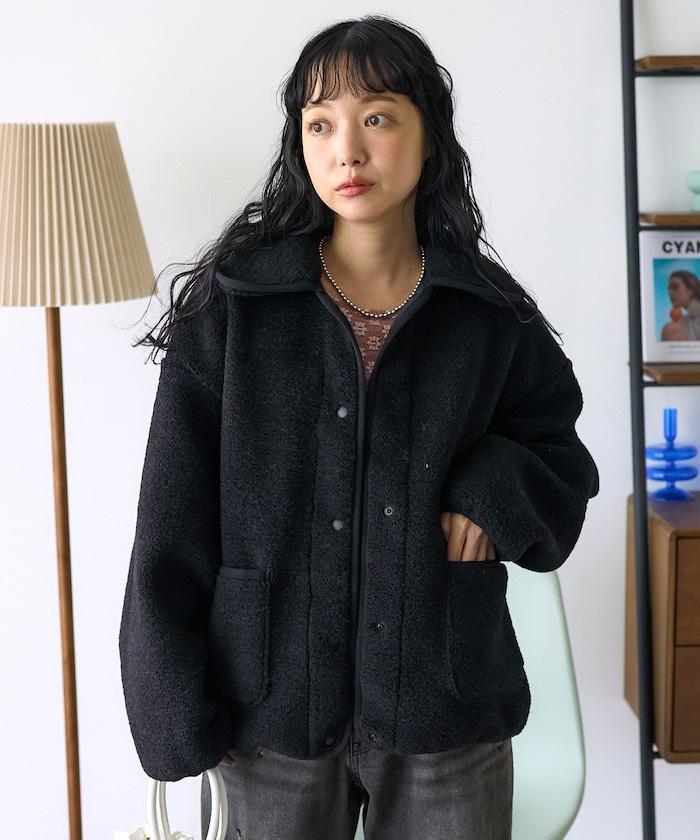 圓領剪裁仿羊羔絨夾克