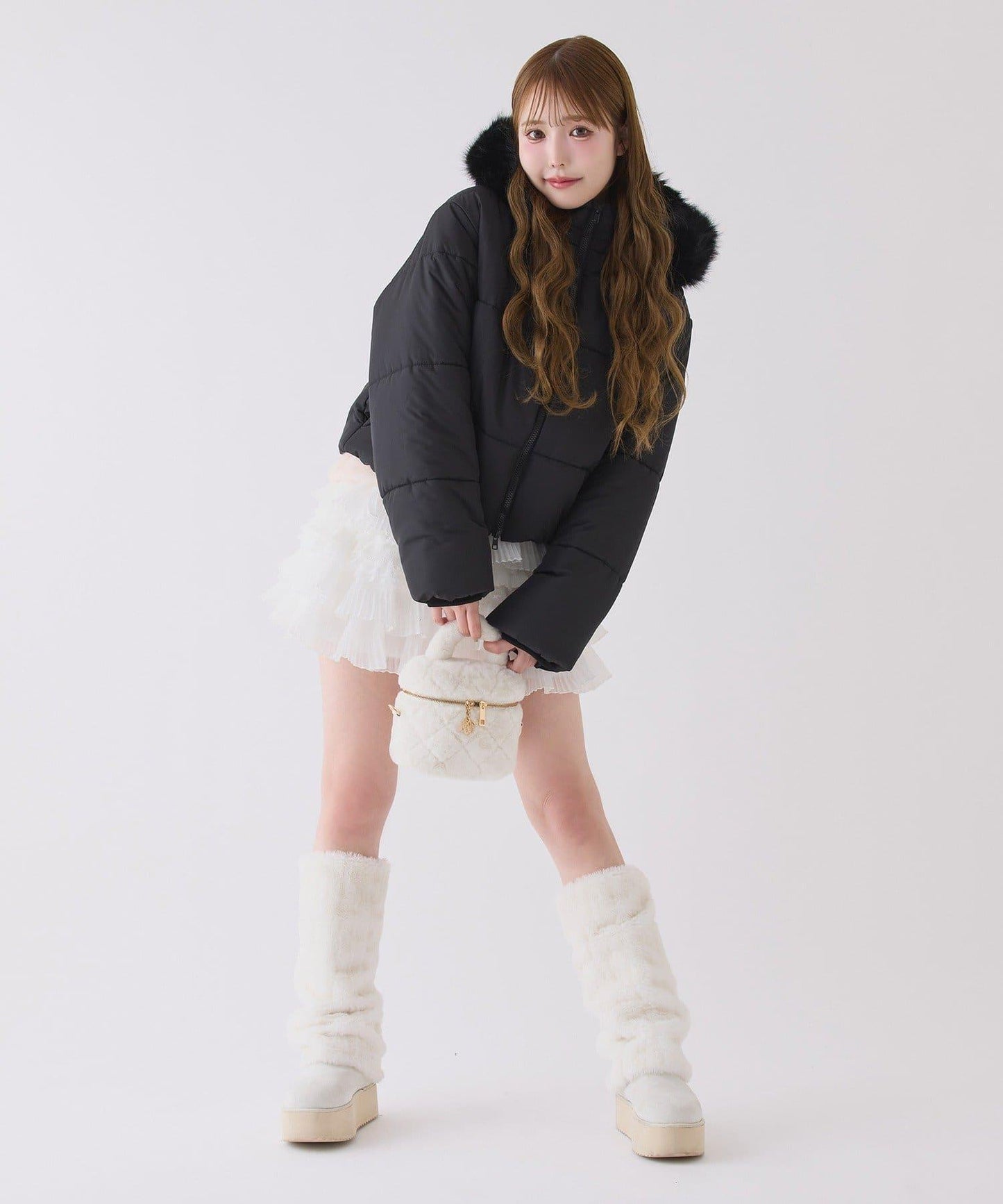 帶毛領短款仿羽絨服