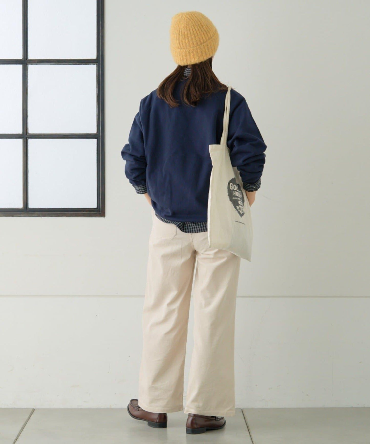 【GEVACO】加絨刺繡印花套頭衫