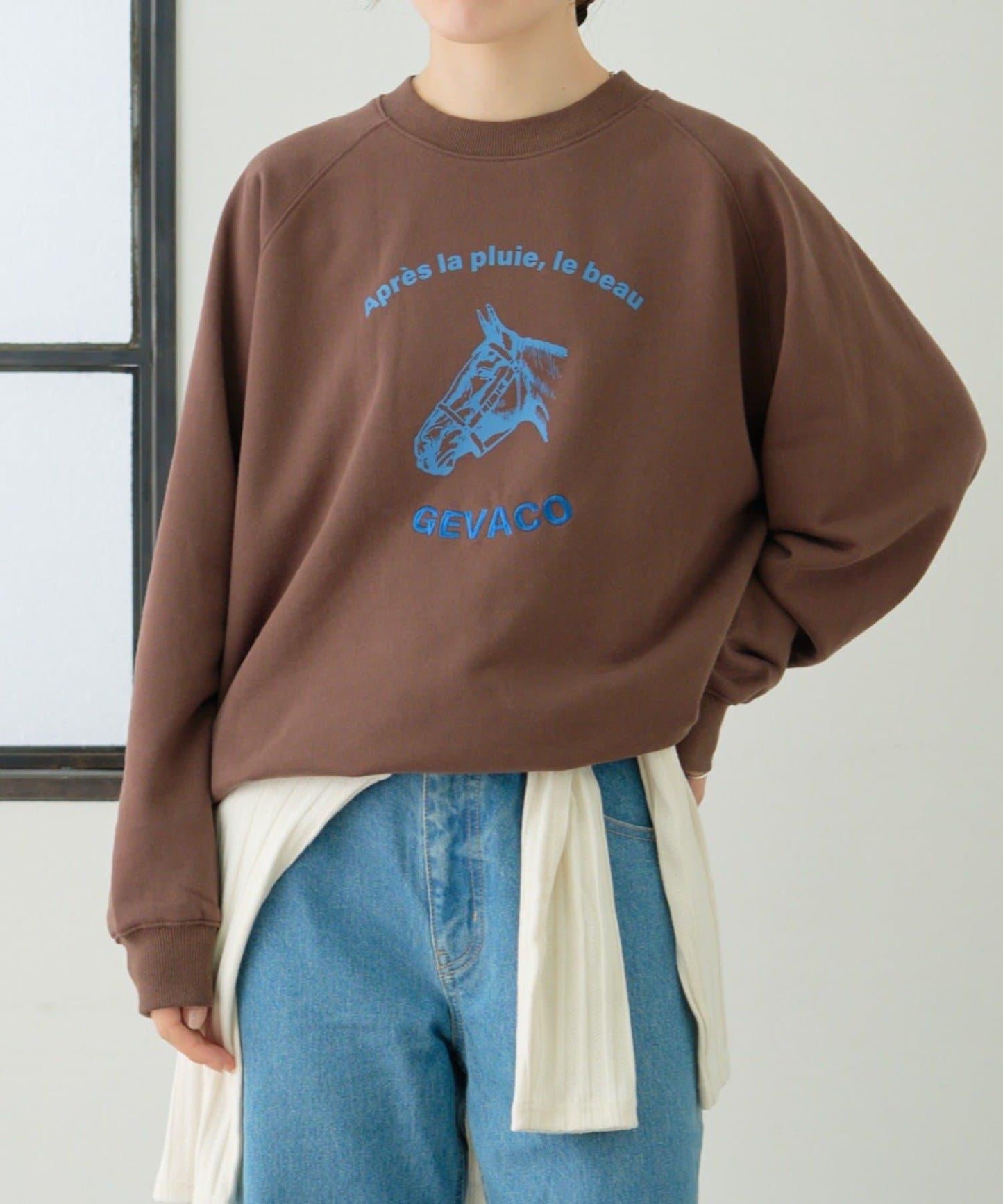 【GEVACO】加絨刺繡印花套頭衫