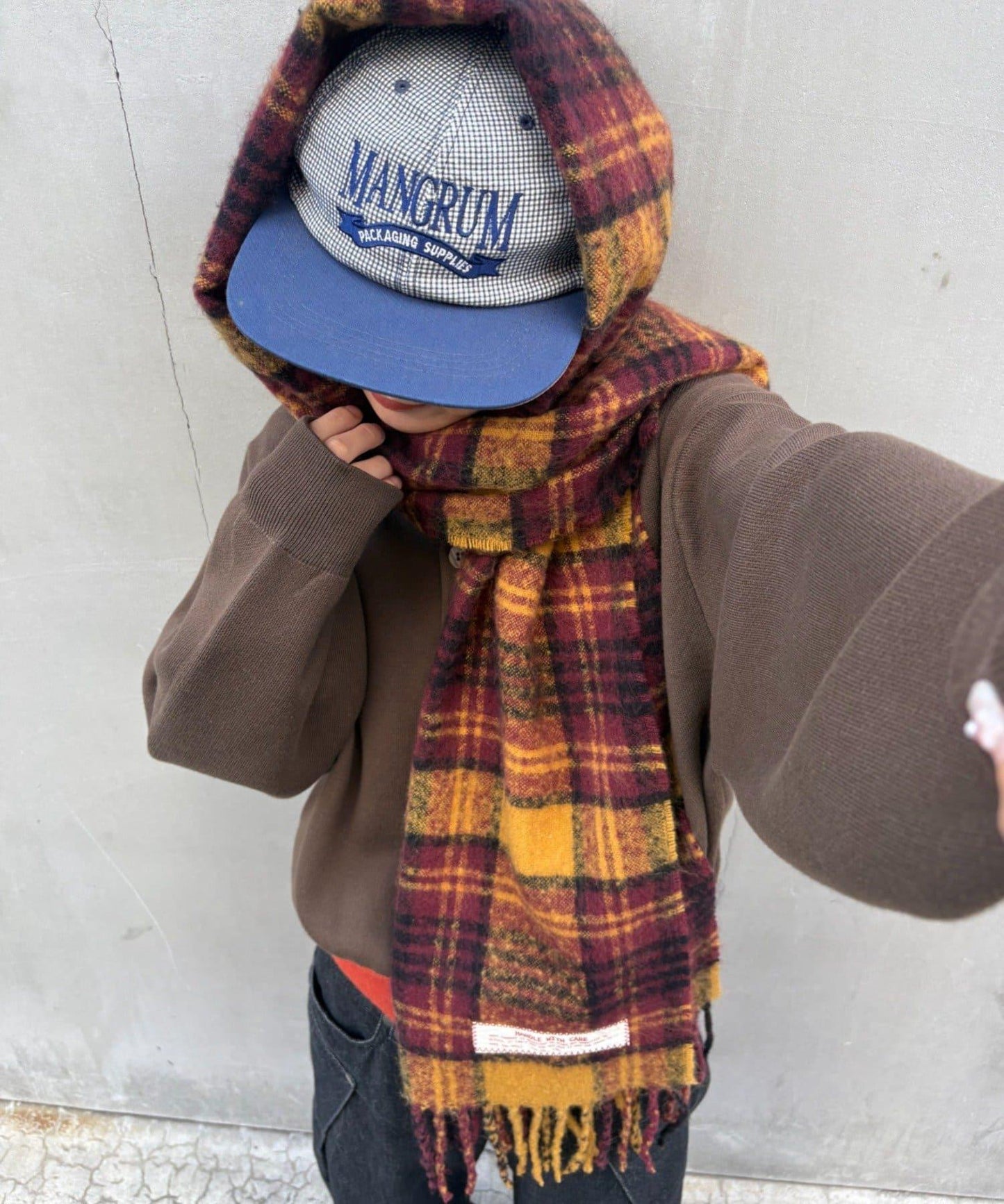 【UNISEX】格紋流蘇圍巾