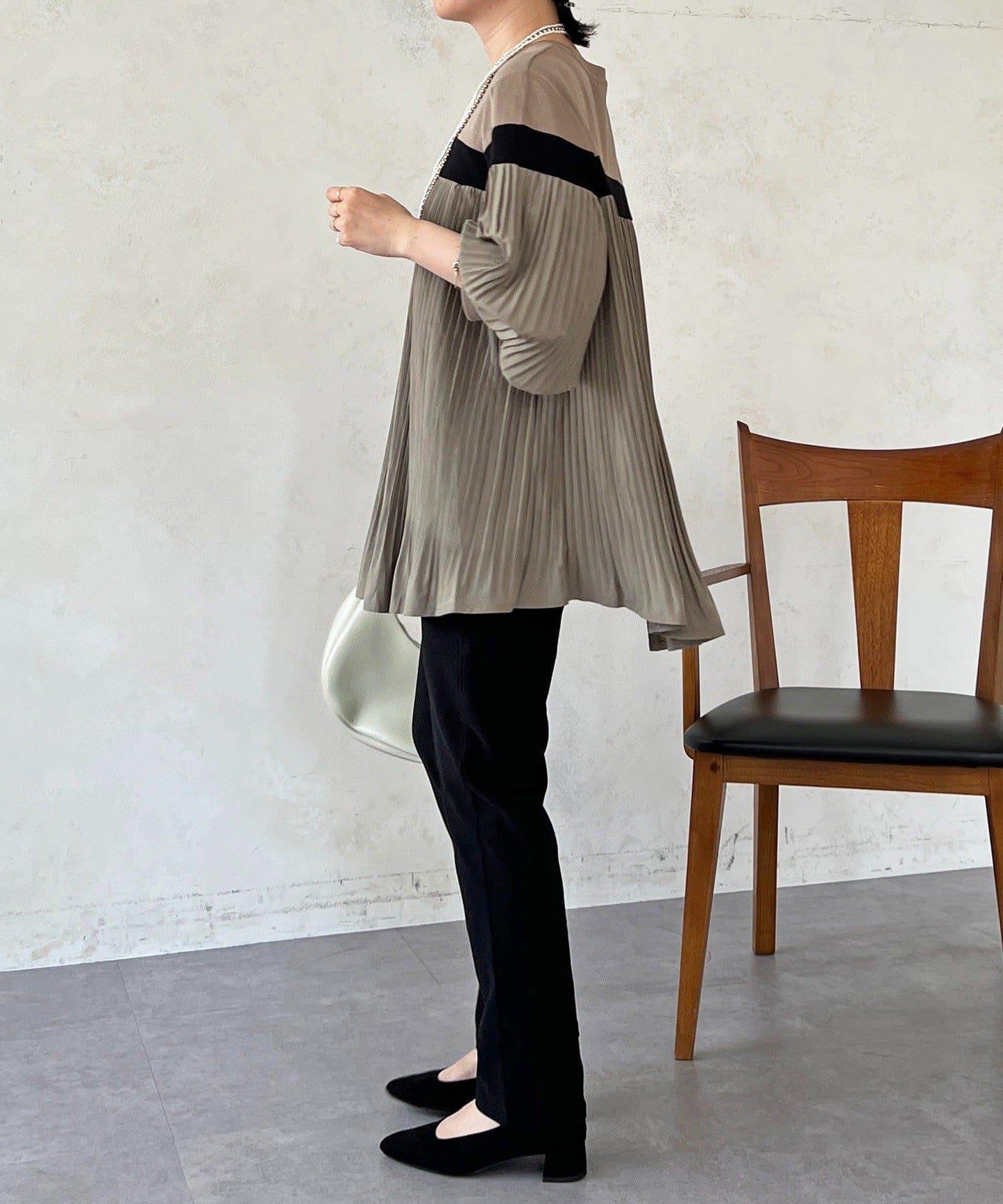 剪裁褶皺套頭衫