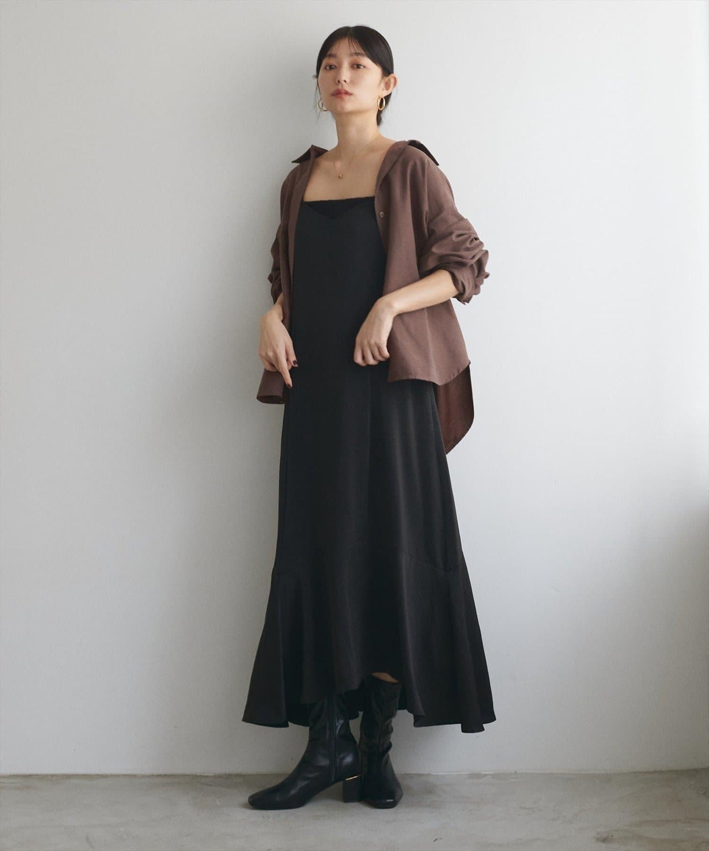【natural couture】不對稱下襬吊帶連衣裙