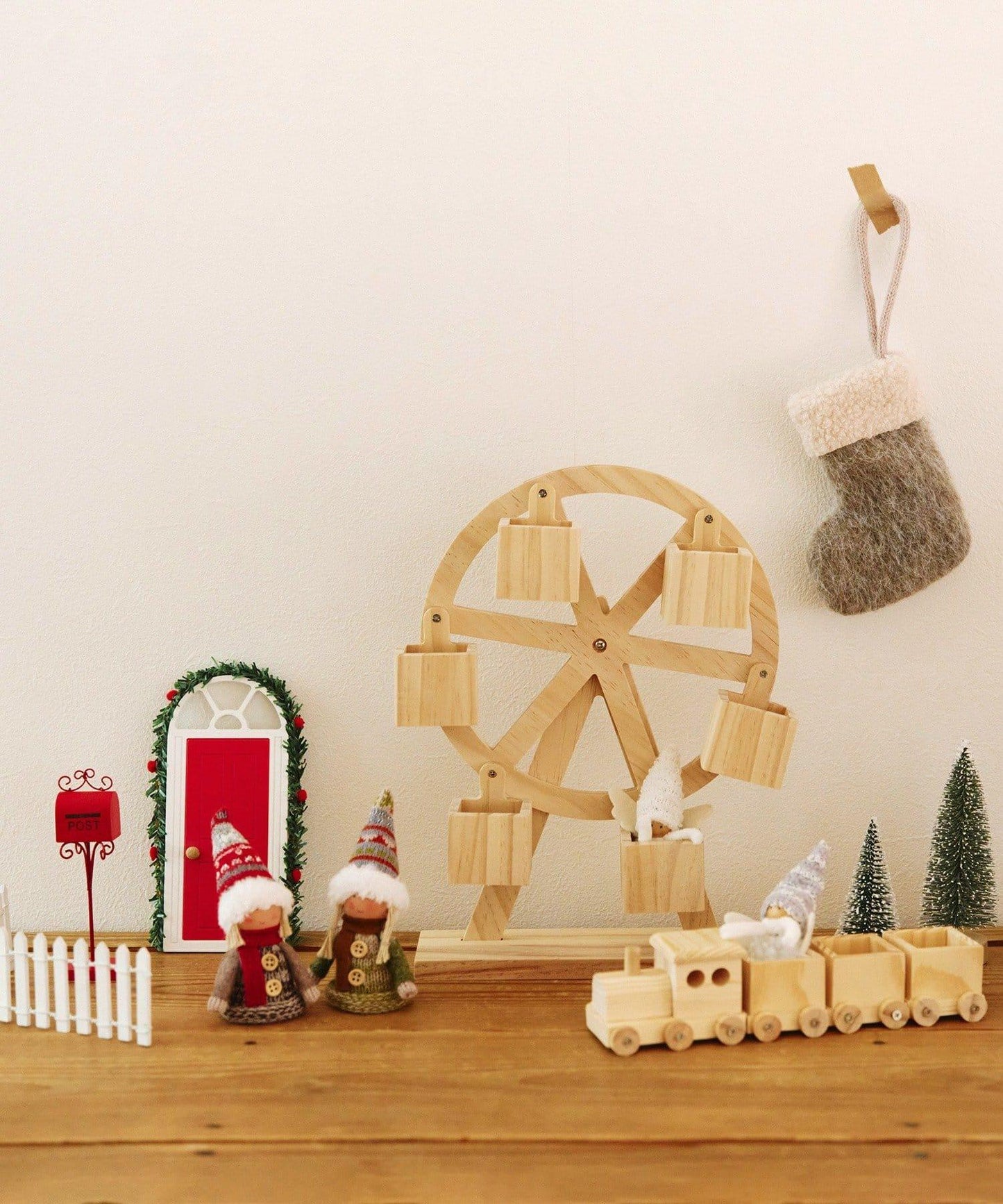 小さいくつした/こびとのクリスマス