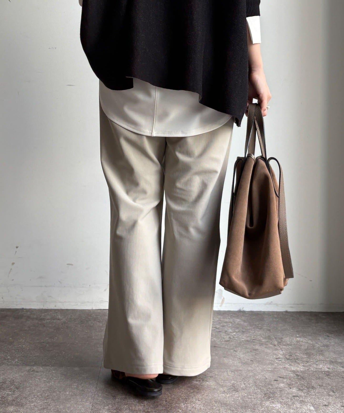 內加絨微喇休閒褲