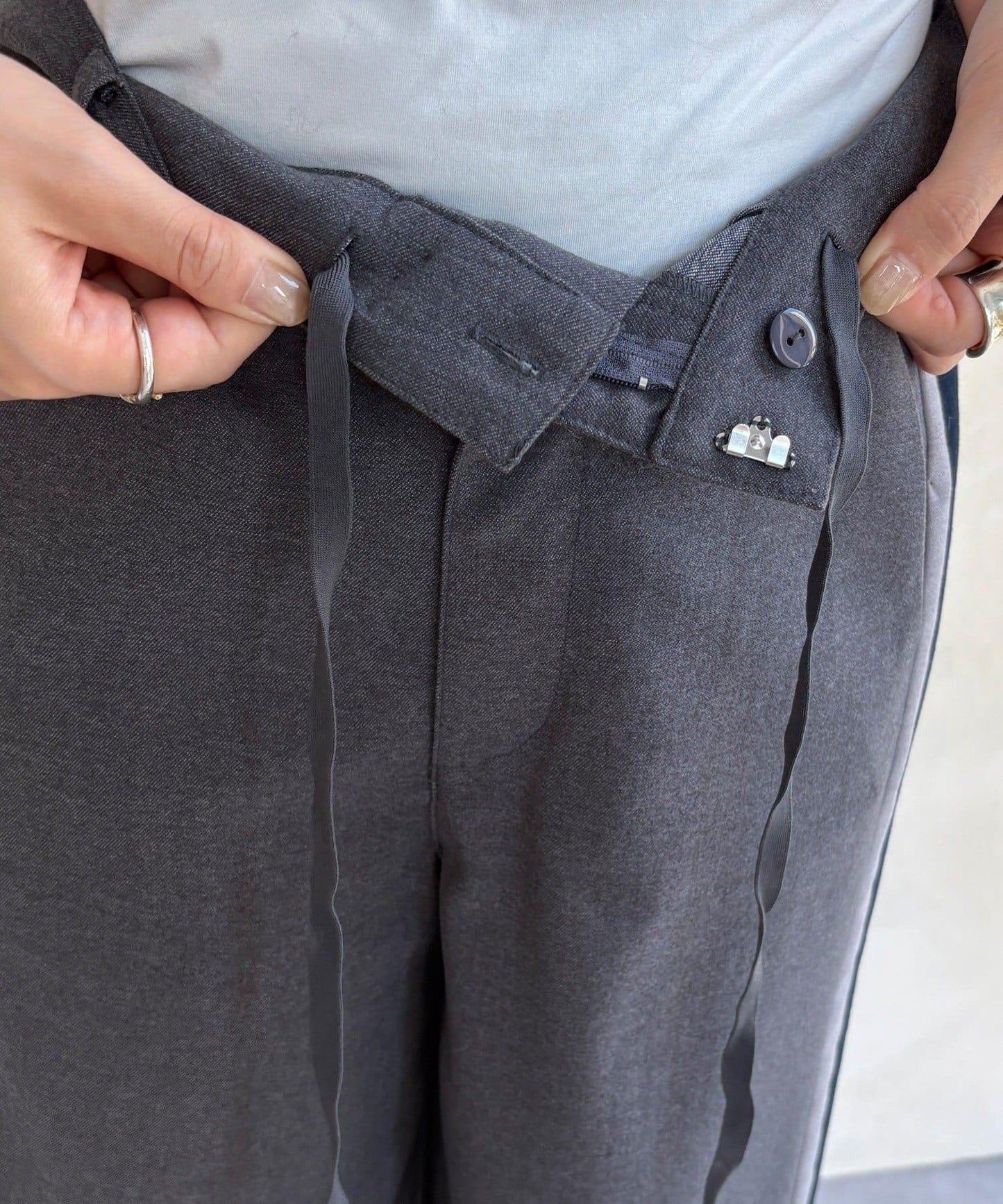 側邊條紋寬腿褲