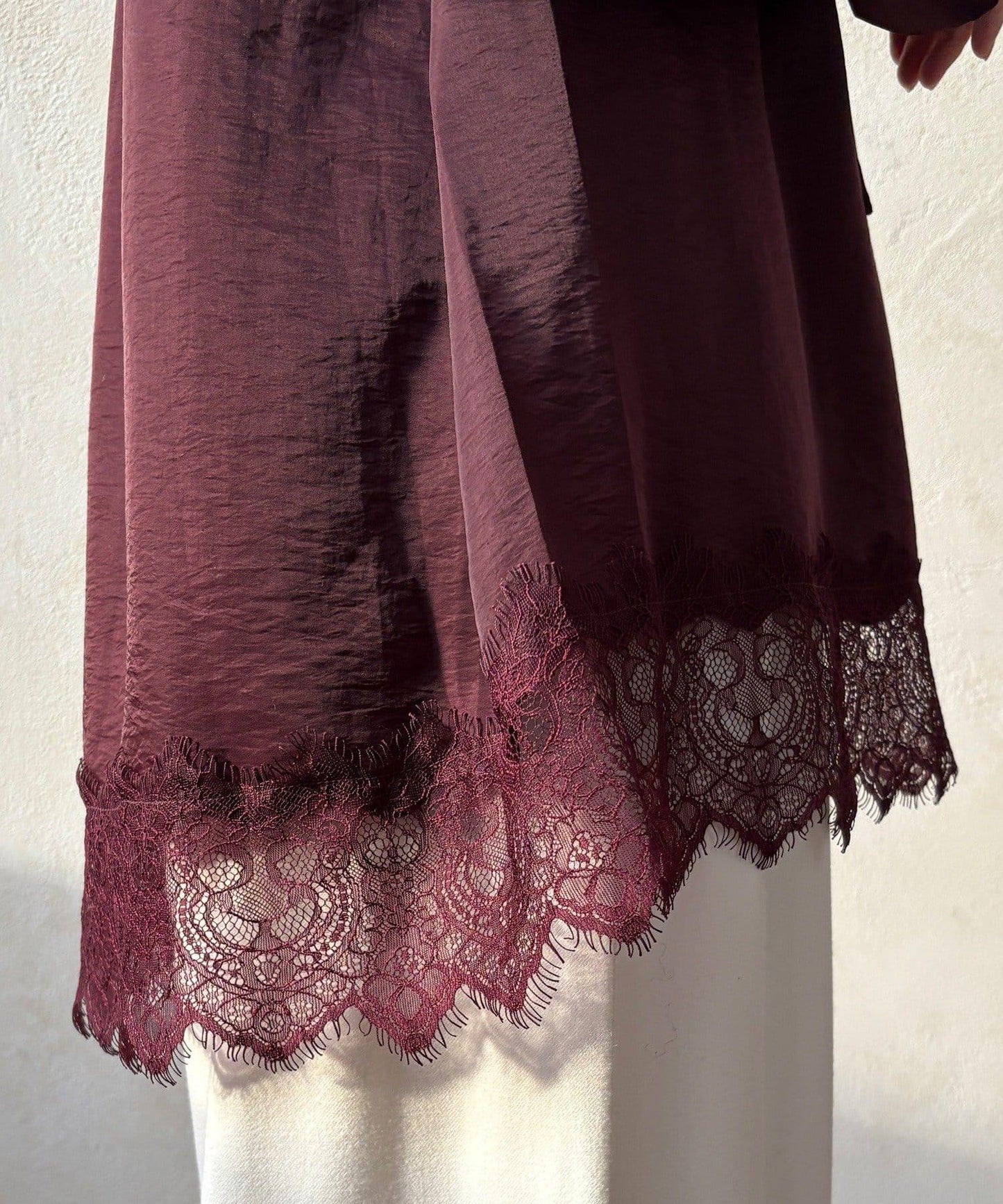 蕾絲拼接長款上衣