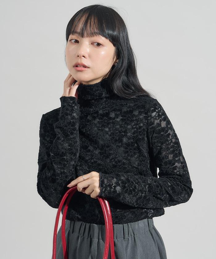 磨毛蕾絲上衣